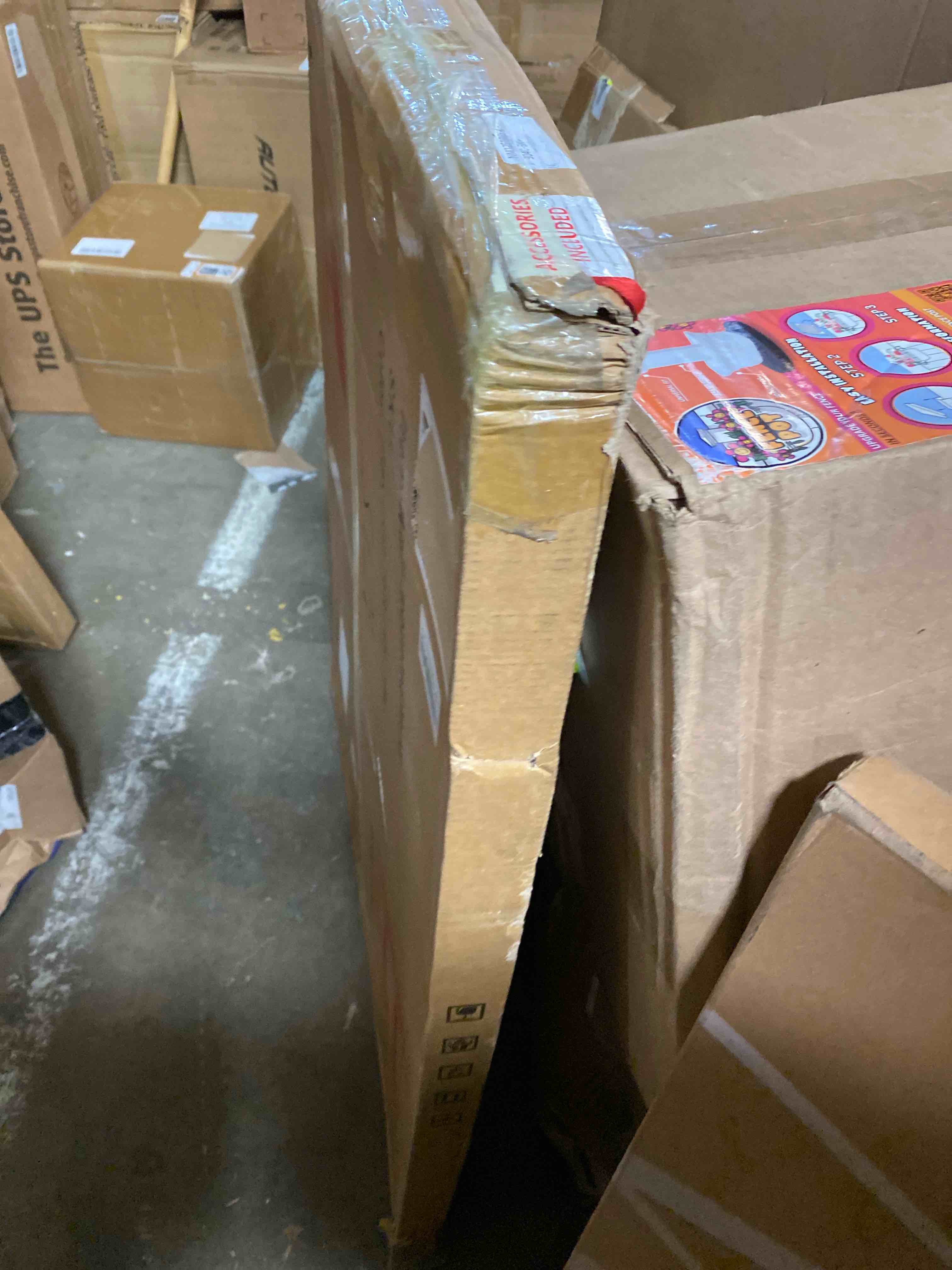https://s3.amazonaws.com/lotting-images-prod/phillipi/BRN1957727_1746817980250.jpeg
