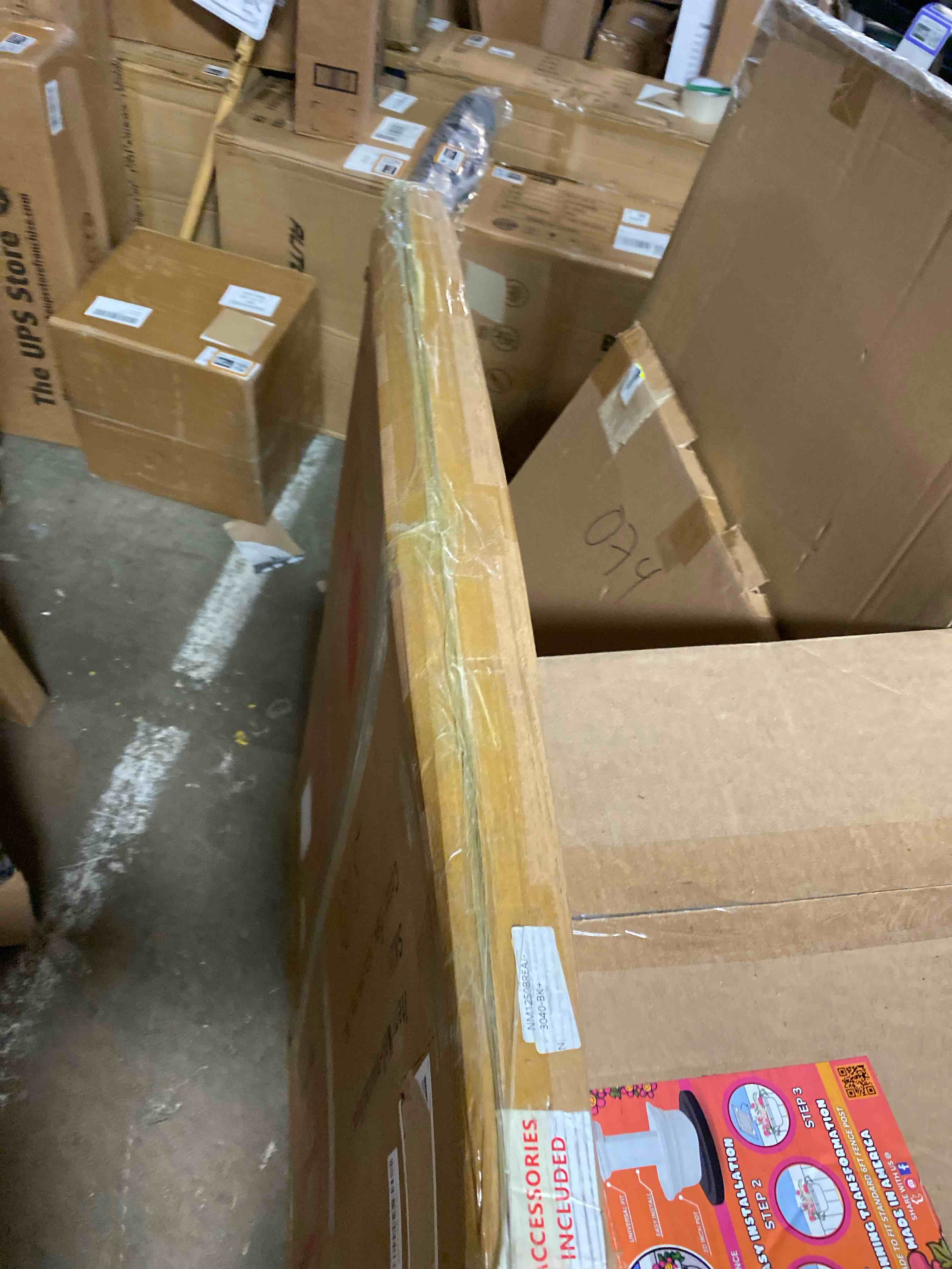 https://s3.amazonaws.com/lotting-images-prod/phillipi/BRN1957727_1746817981608.jpeg