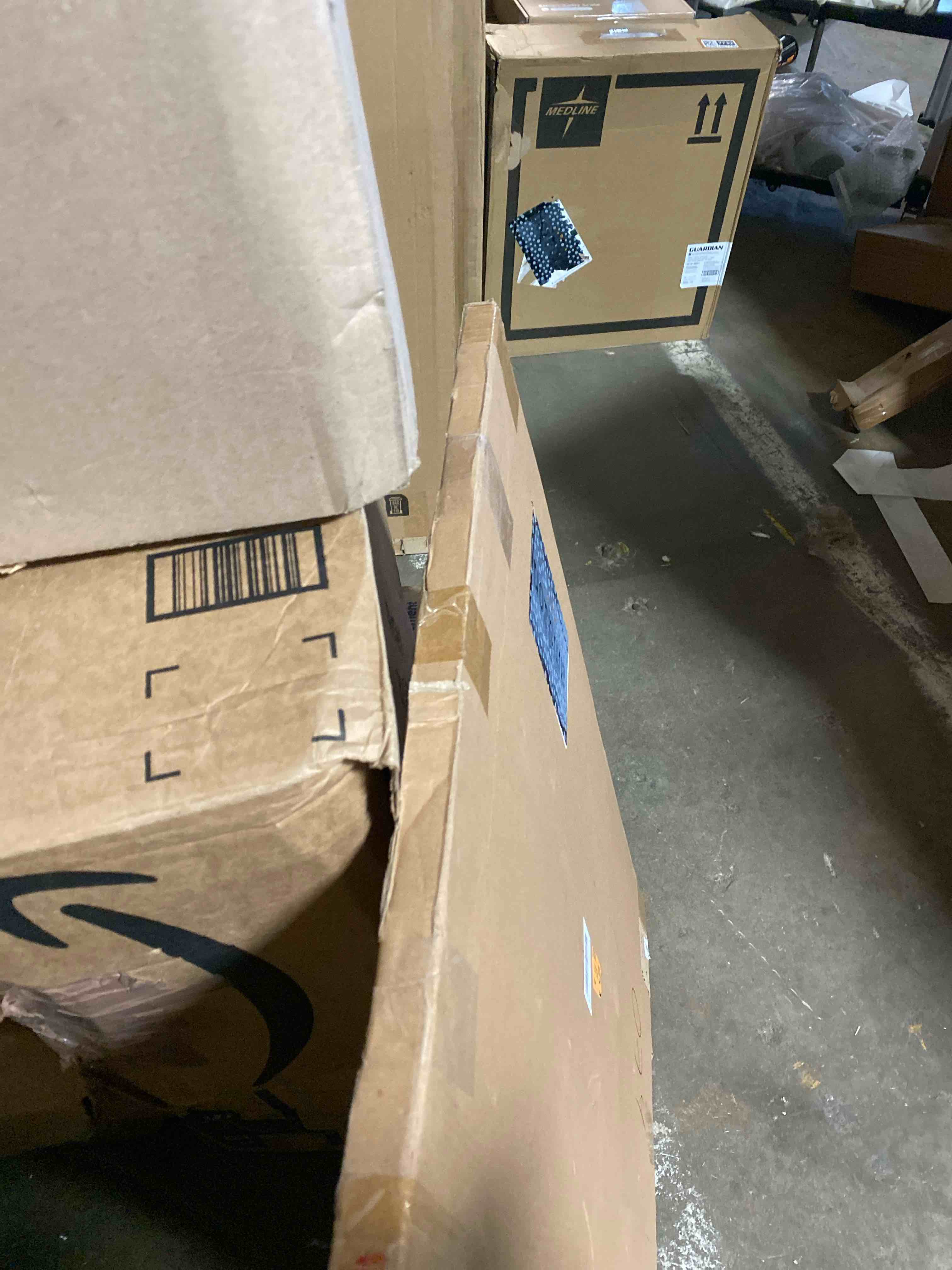https://s3.amazonaws.com/lotting-images-prod/phillipi/BRN1957735_1746818779644.jpeg