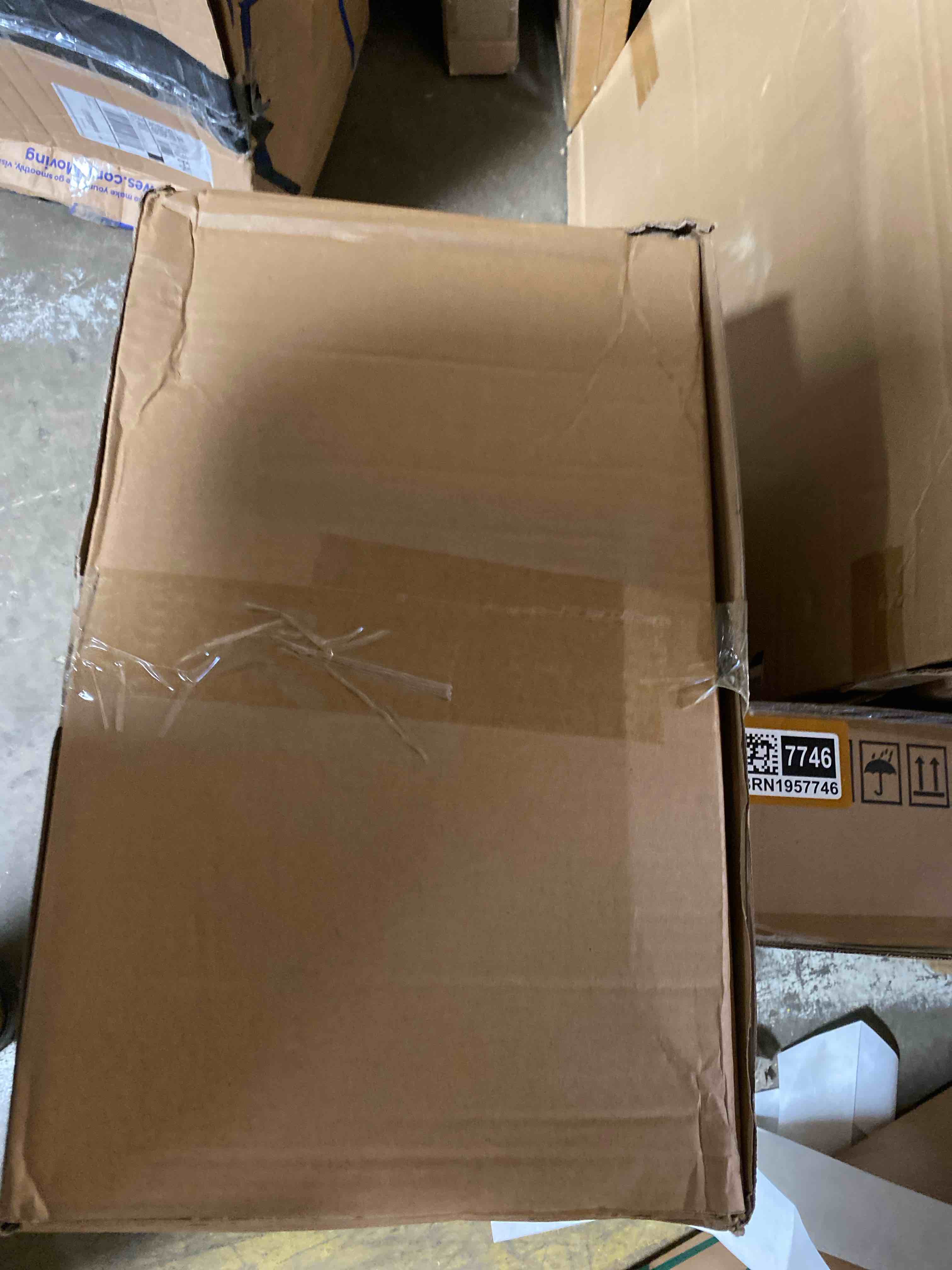 https://s3.amazonaws.com/lotting-images-prod/phillipi/BRN1957747_1746819885454.jpeg