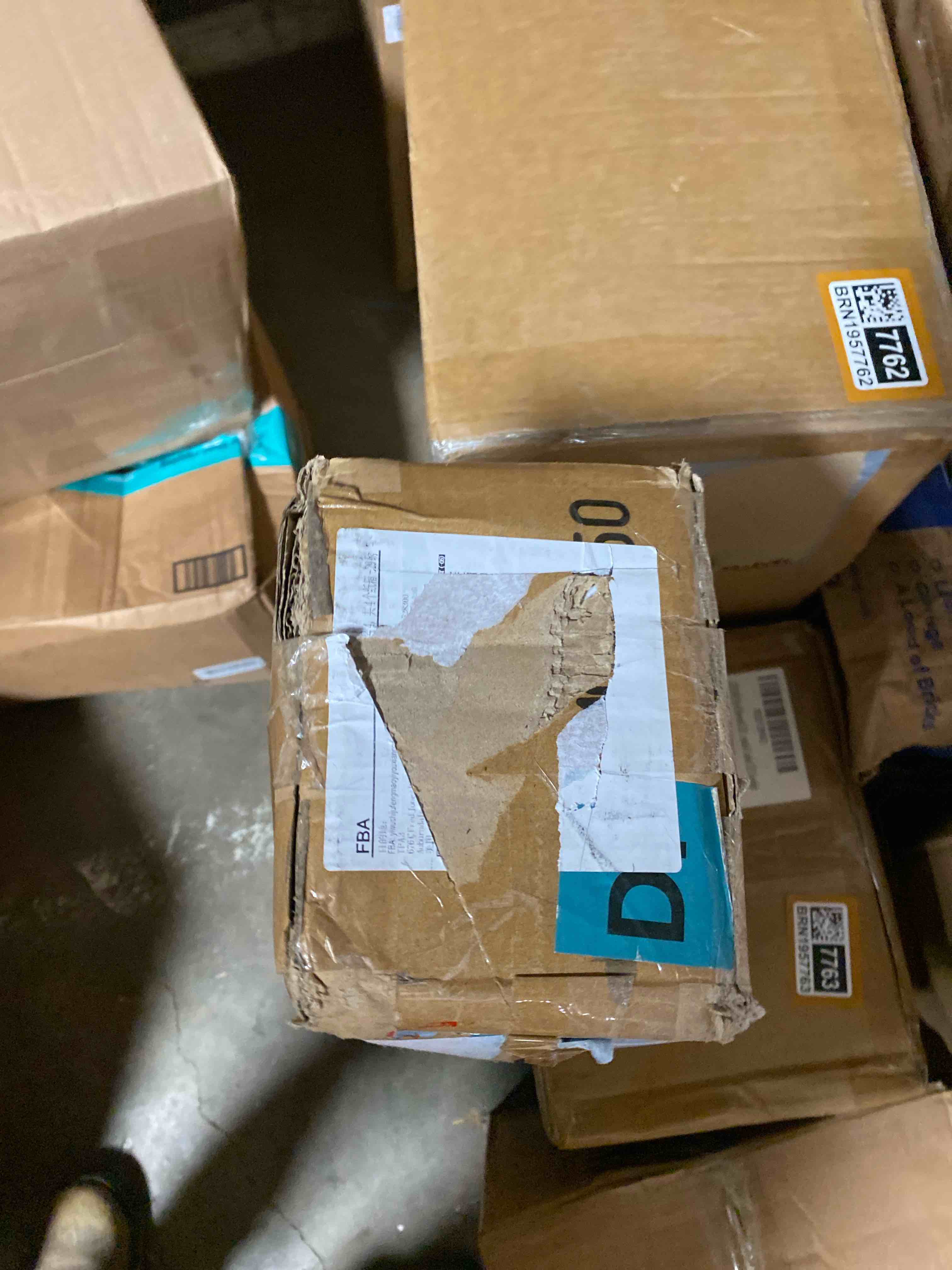 https://s3.amazonaws.com/lotting-images-prod/phillipi/BRN1957764_1746822855730.jpeg