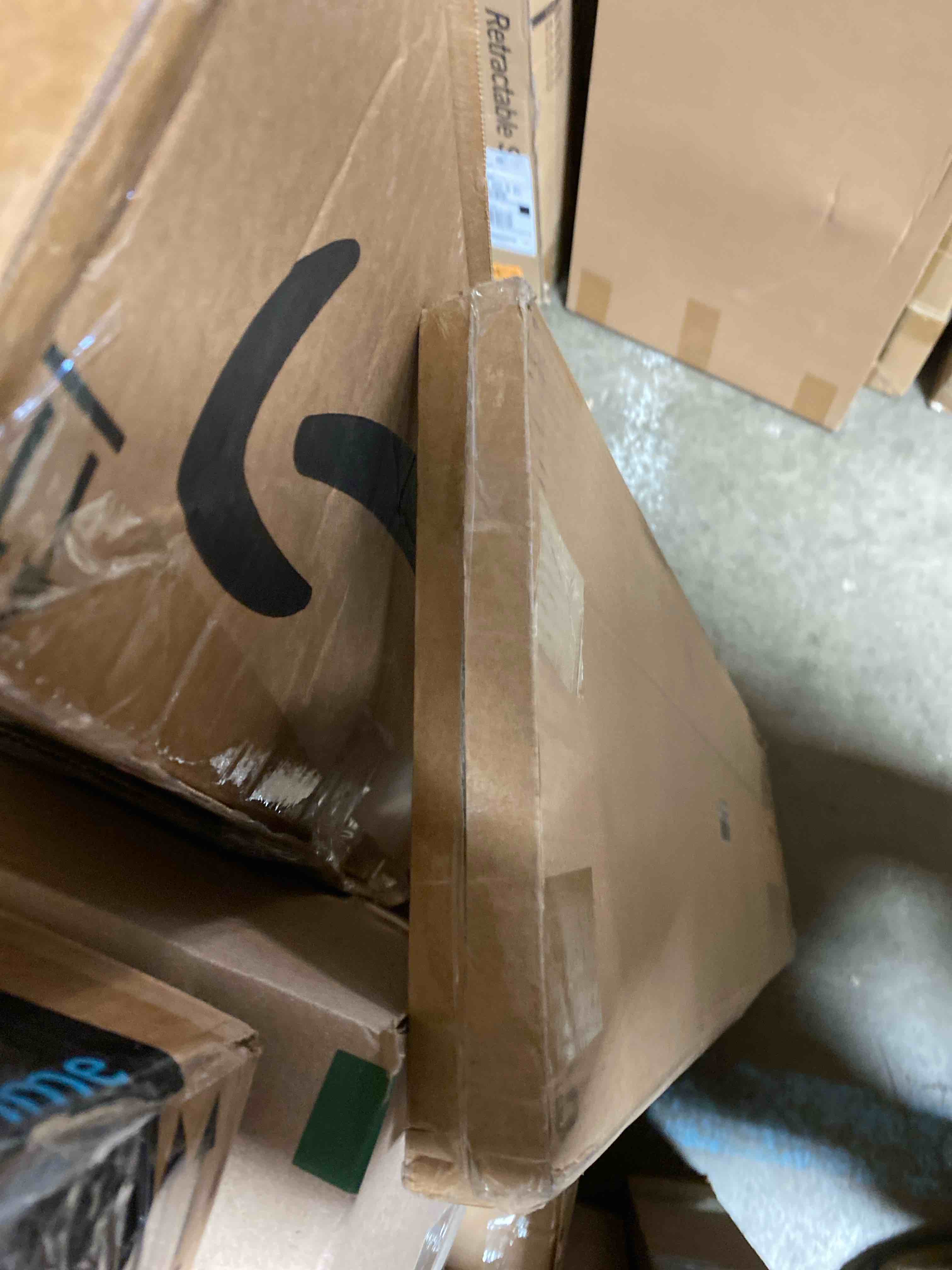 https://s3.amazonaws.com/lotting-images-prod/phillipi/BRN1957792_1747056405609.jpeg