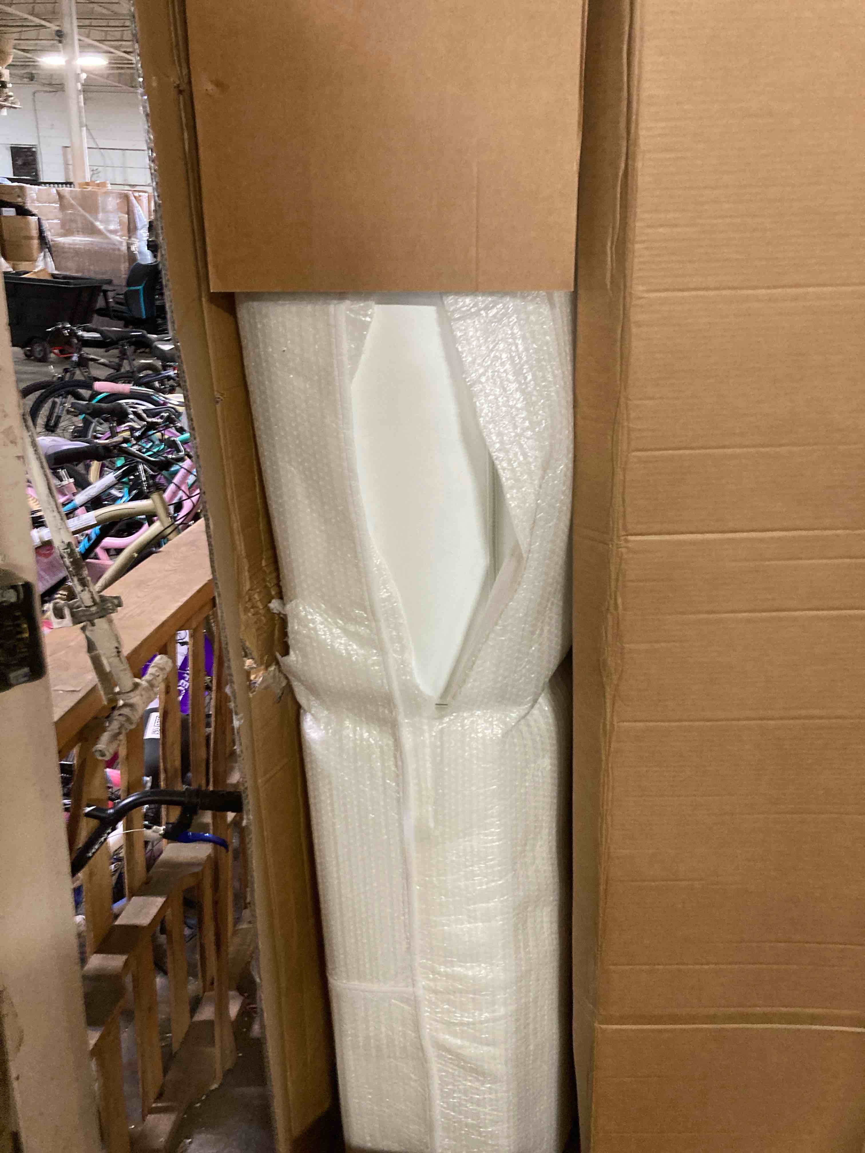 https://s3.amazonaws.com/lotting-images-prod/phillipi/BRN1958686_1748969174783.jpeg