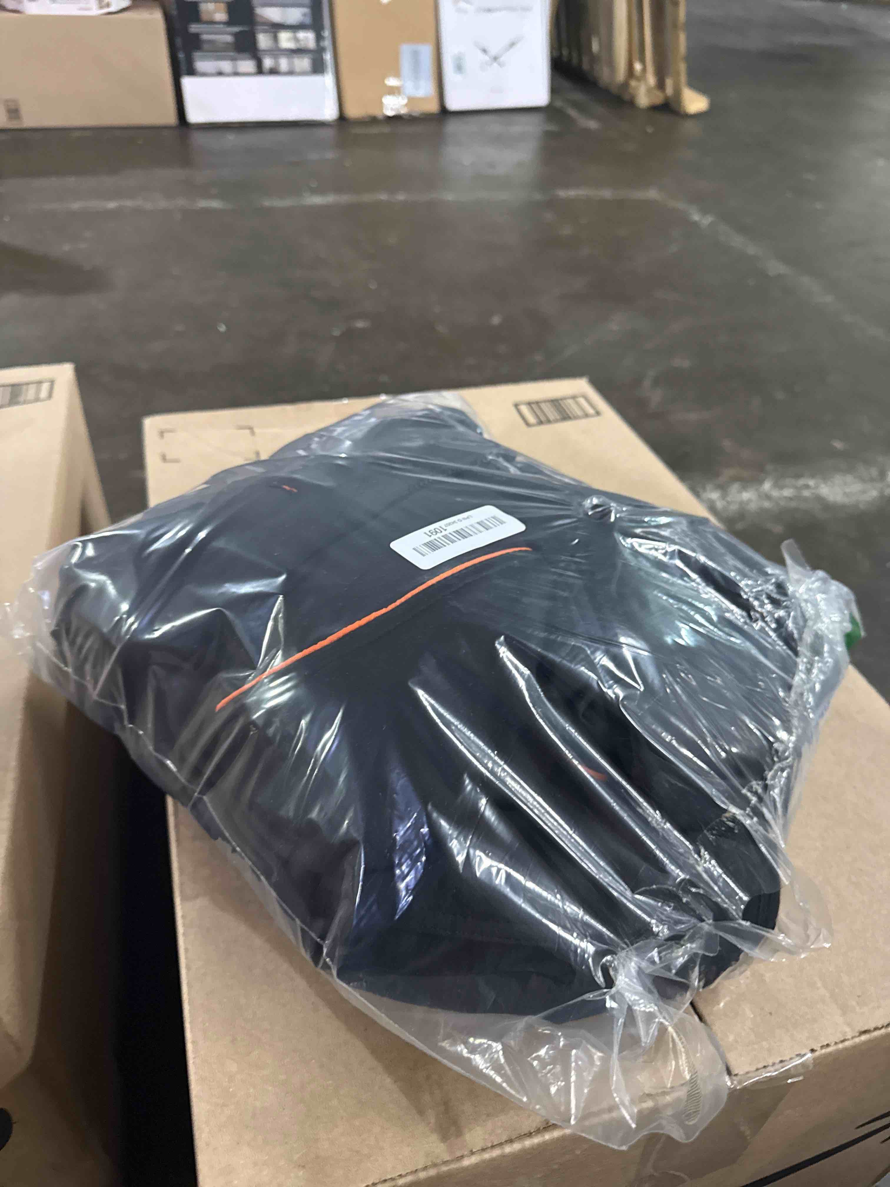 https://s3.amazonaws.com/lotting-images-prod/phillipi/BRN1959574_1750274358779.jpeg