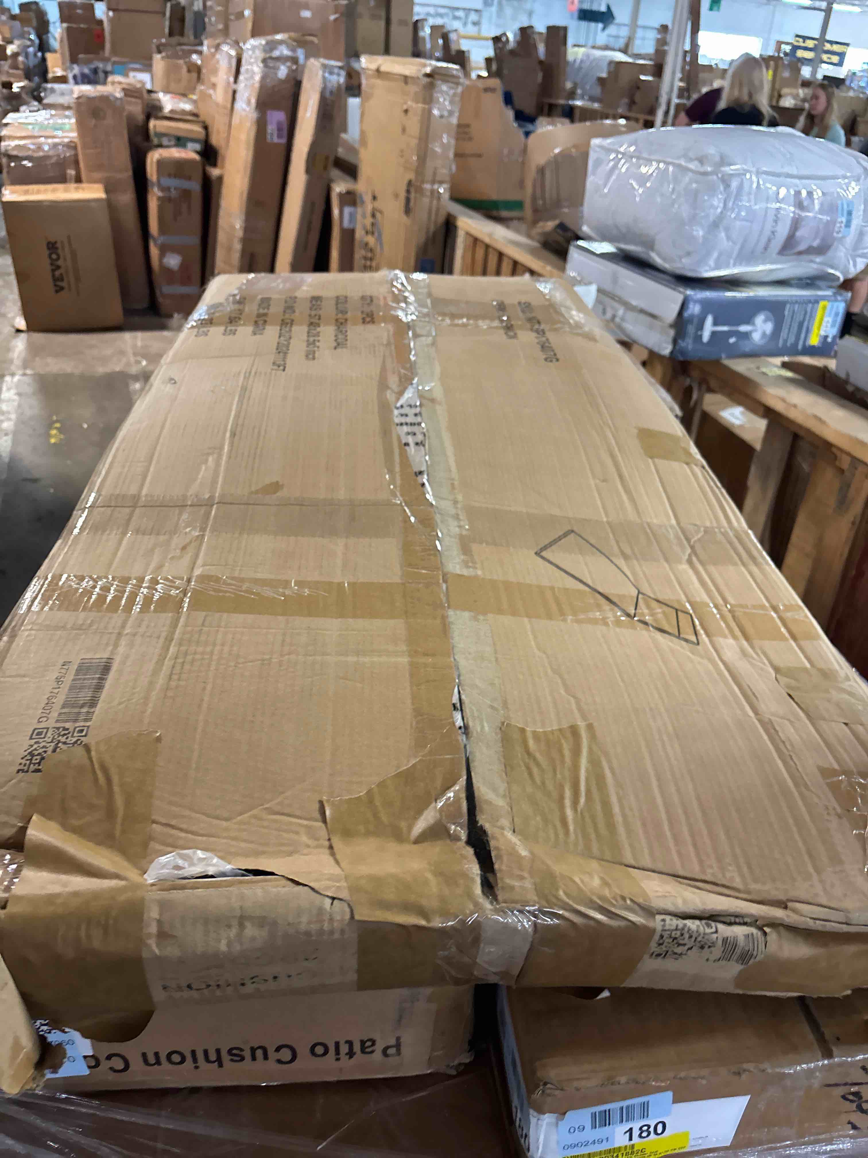 https://s3.amazonaws.com/lotting-images-prod/phillipi/BRN1959750_1750364872804.jpeg