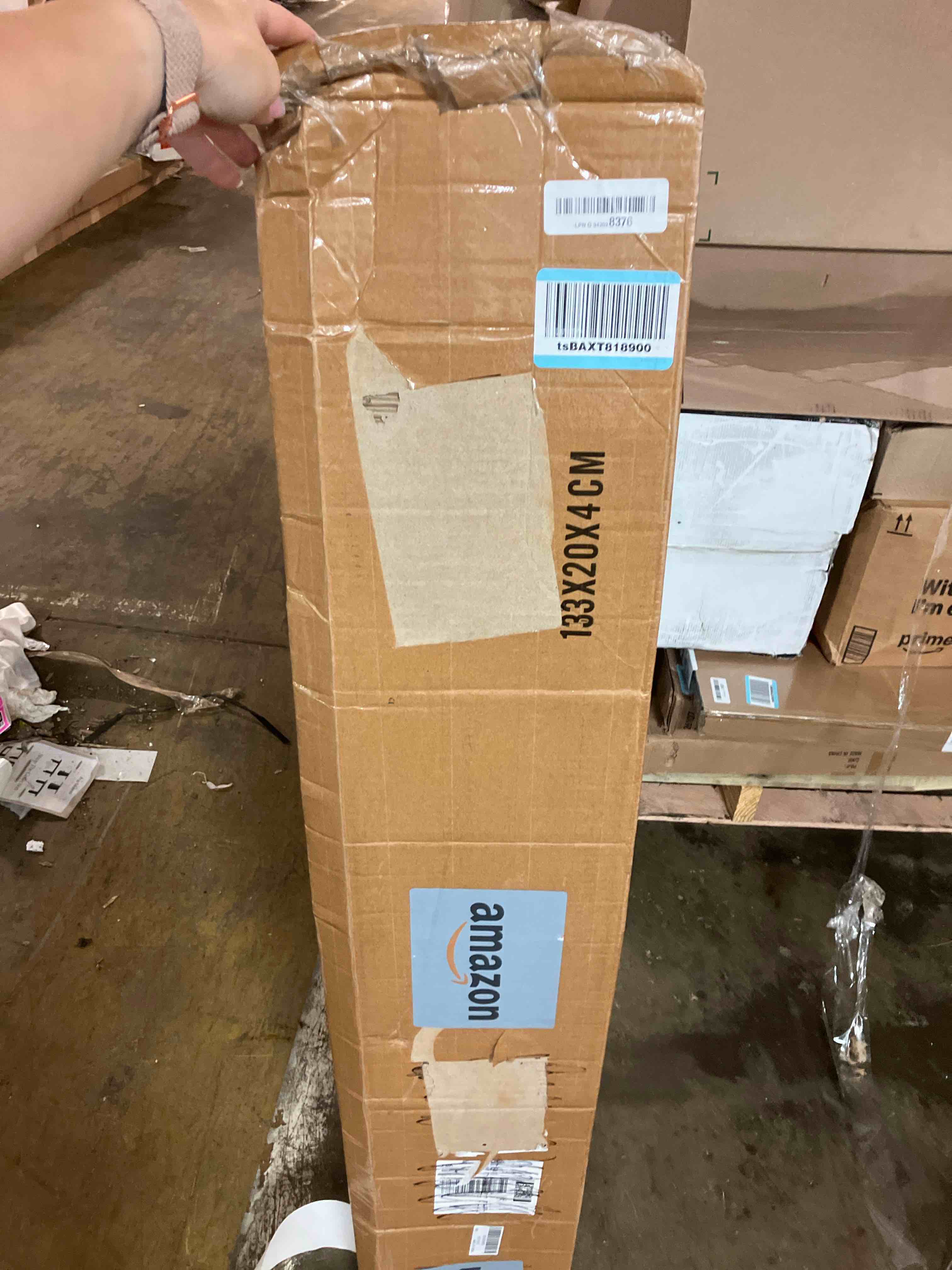 https://s3.amazonaws.com/lotting-images-prod/phillipi/BRN1959835_1750342045082.jpeg