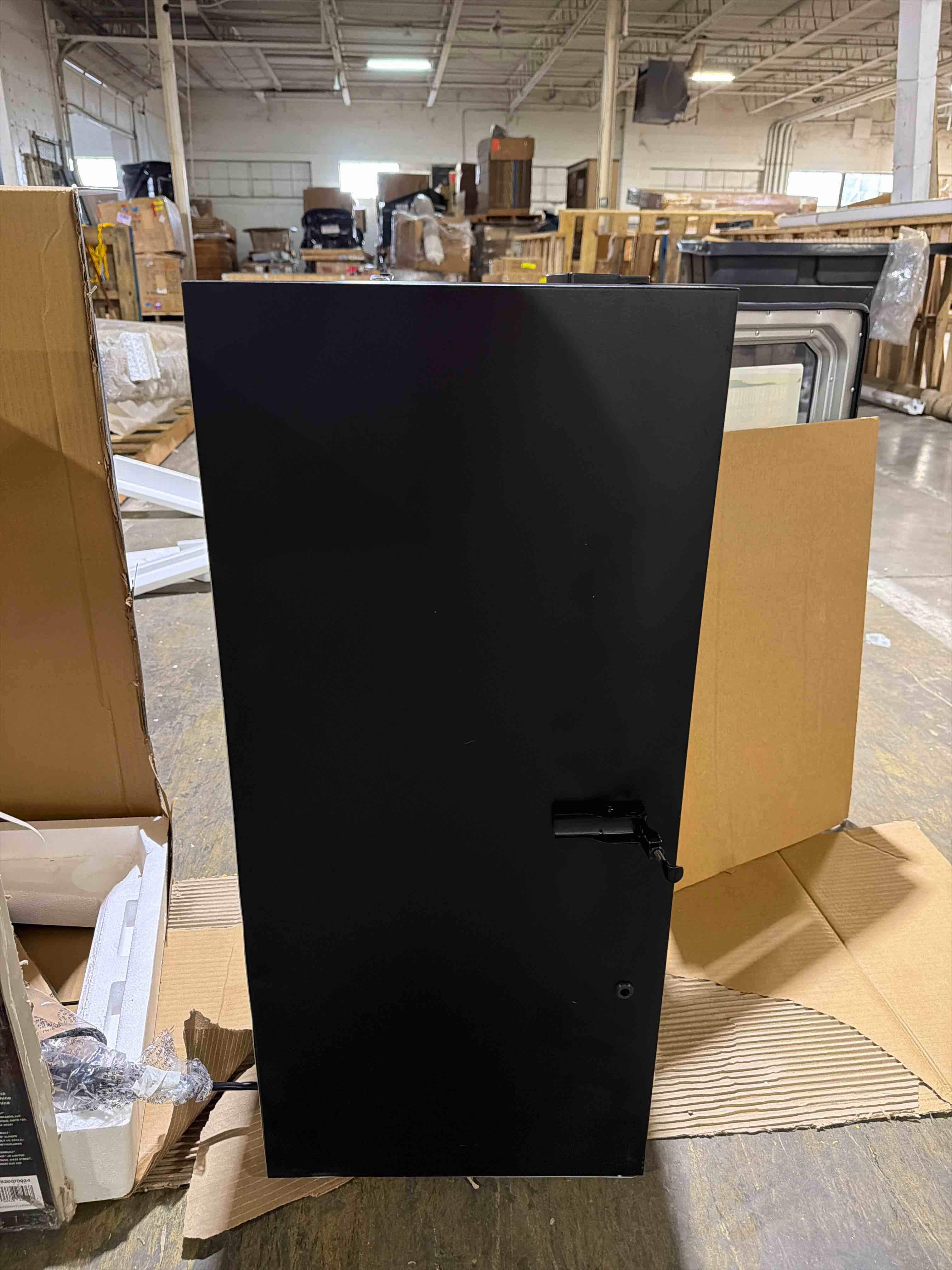 https://s3.amazonaws.com/lotting-images-prod/phillipi/BRN3538031_1777323376613.jpeg
