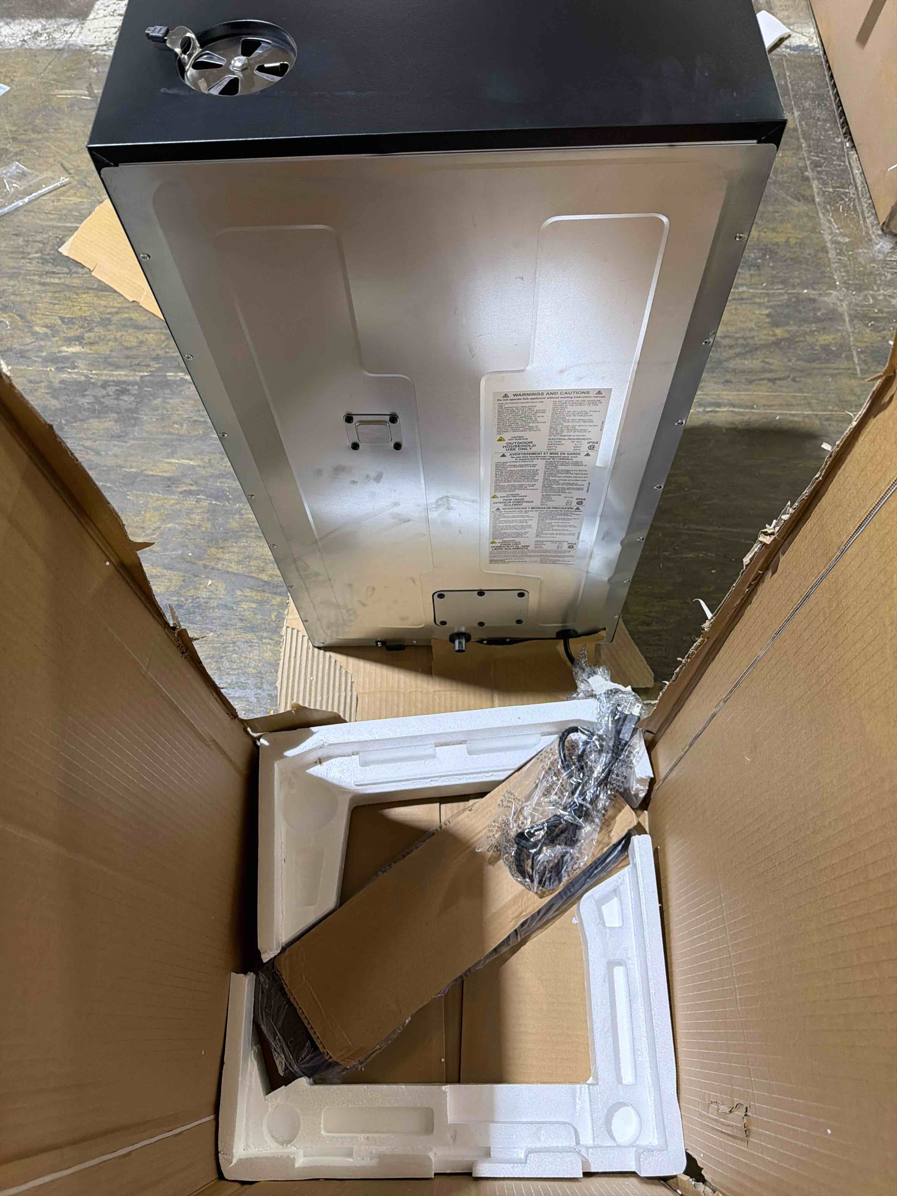 https://s3.amazonaws.com/lotting-images-prod/phillipi/BRN3538031_1777323432512.jpeg