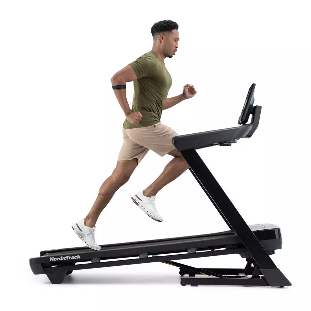 nordictrack t series 10 treadmill, new in box