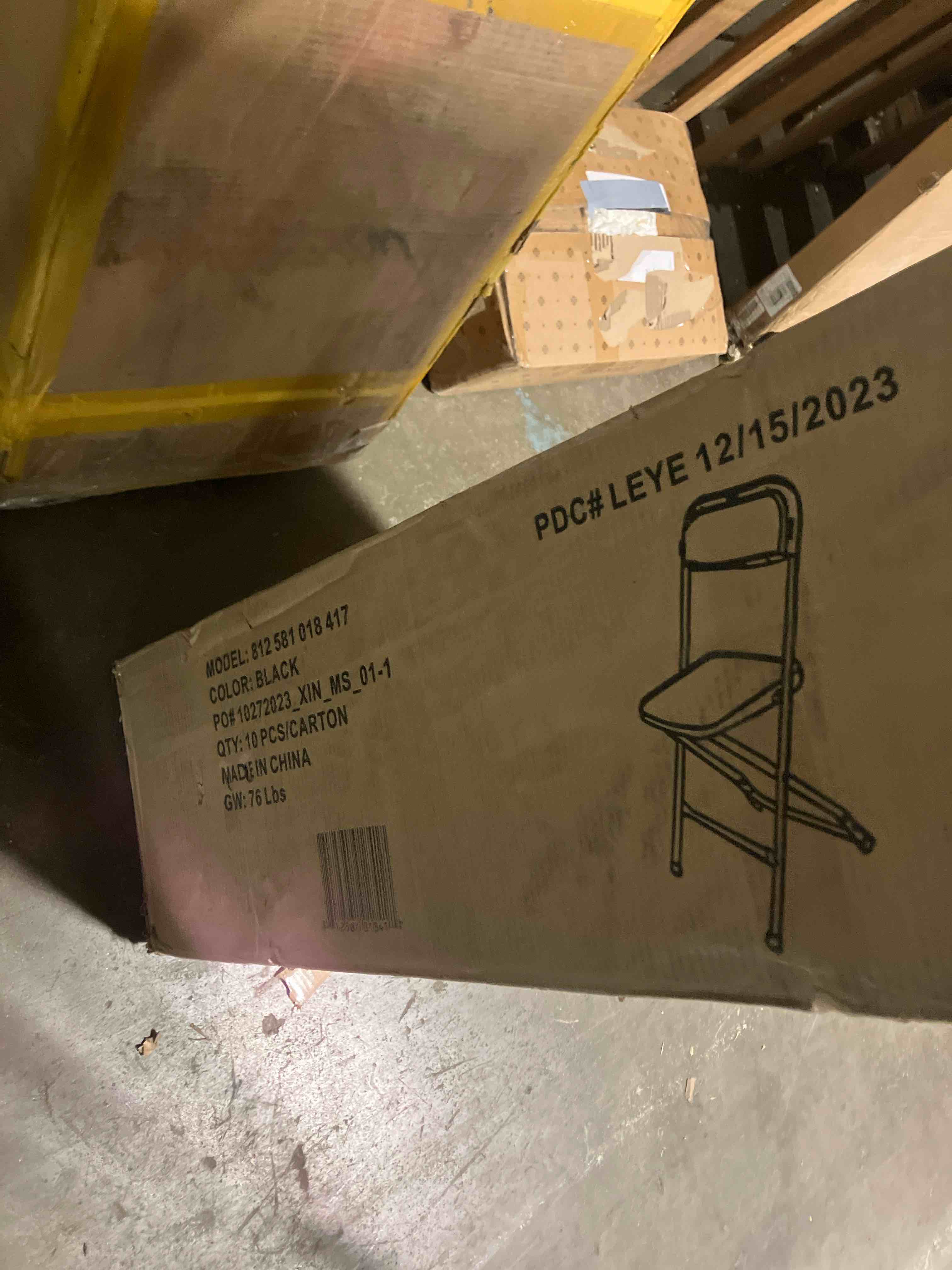 Condition photo showing New/Like New for plastic folding chair, 800 lbs. capacity, black - lot of 10