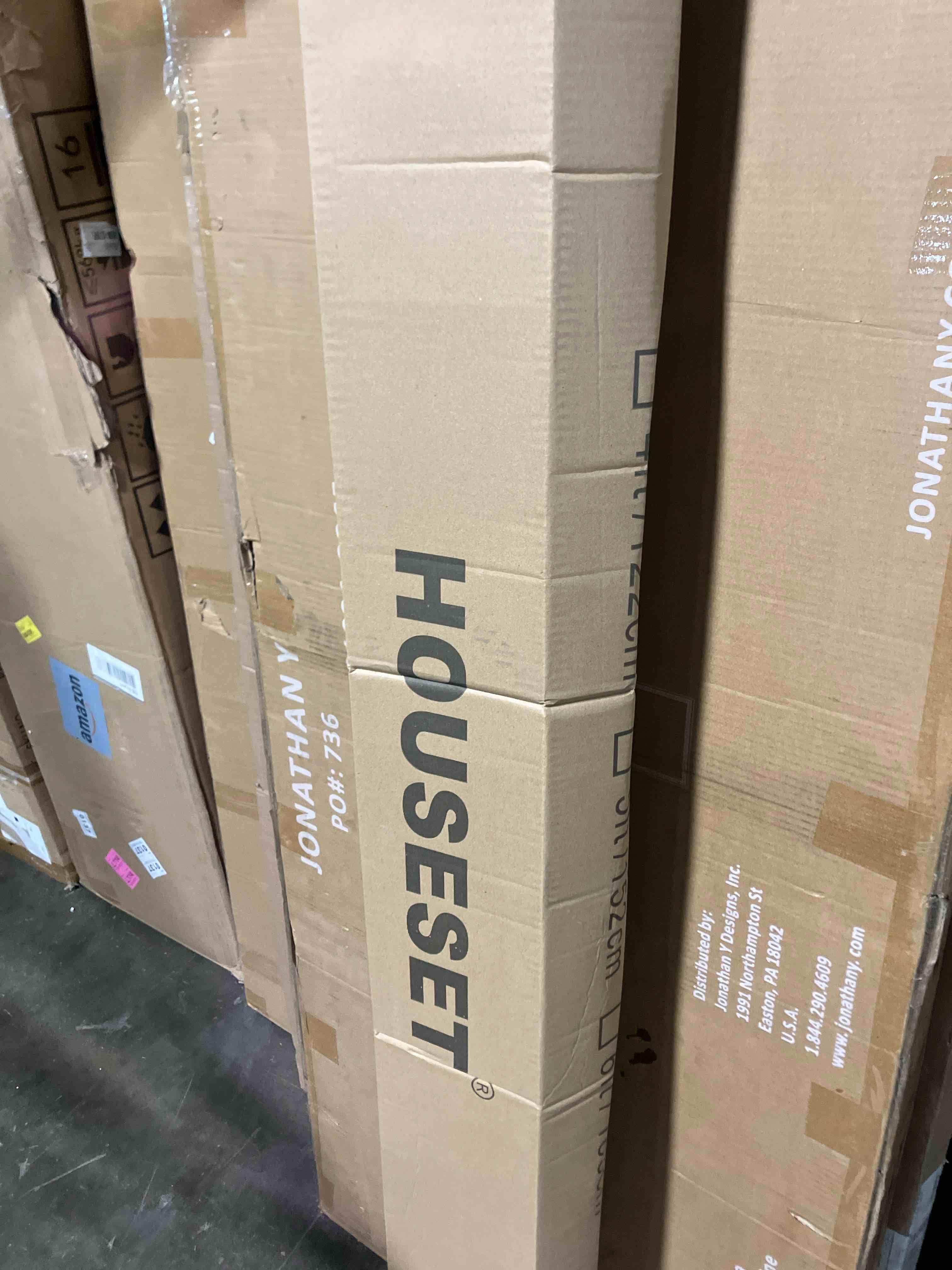 Condition photo showing New/Like New for HOUSESET 6ft Faux Bamboo Plant Outdoor 10 Pack, Fake Bamboo with Encrypted Leaves for Patio Garden Yard Decor, Privacy Artificial Bambooo Tree (6ft / 183cm)