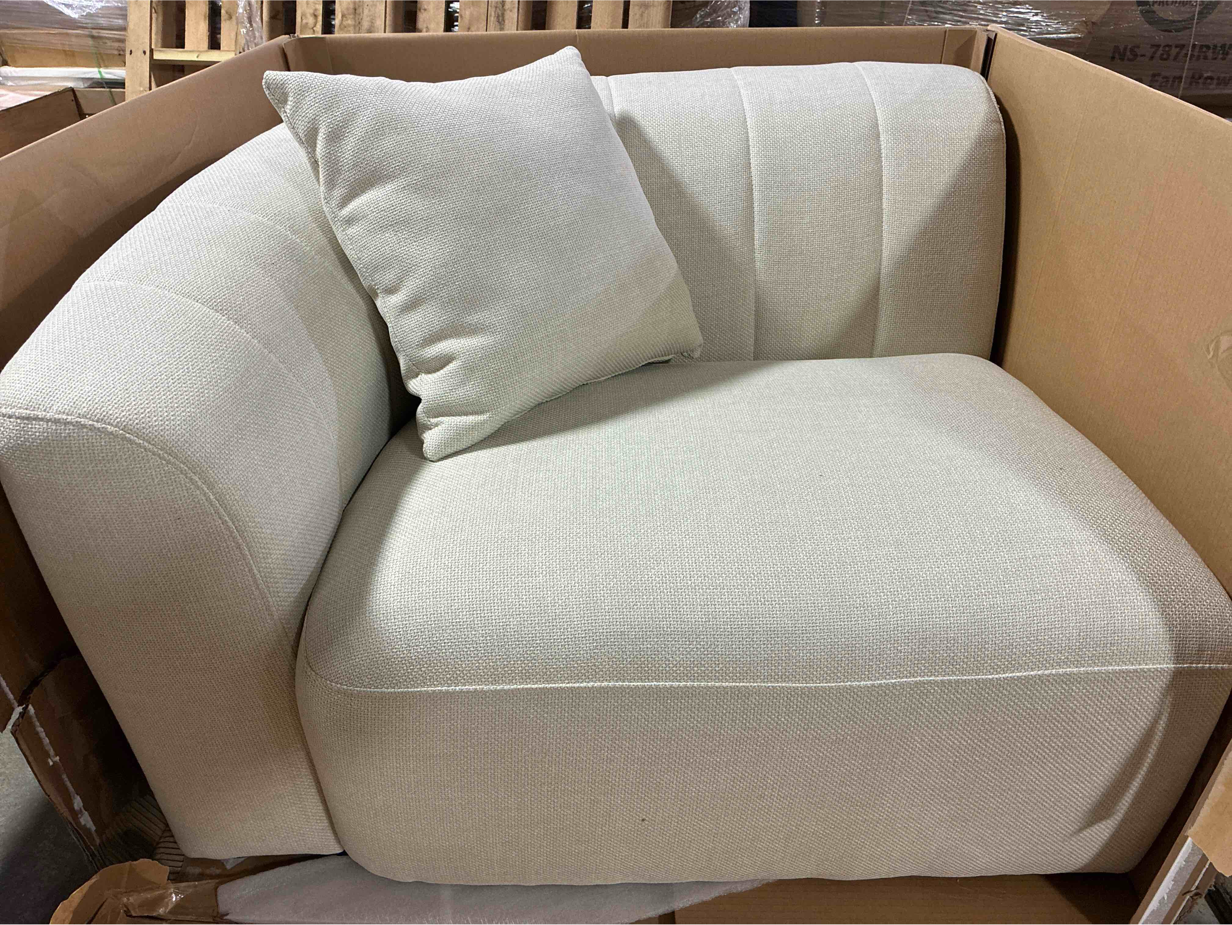Condition photo showing New/Like New for Four Hands Langham Fayette Cloud White Linen Corner Chair with Accent Pillow. Line Tufted Back, Rounded Arms, Deep Cushioning. 42” L x 38.5” W x 27” H