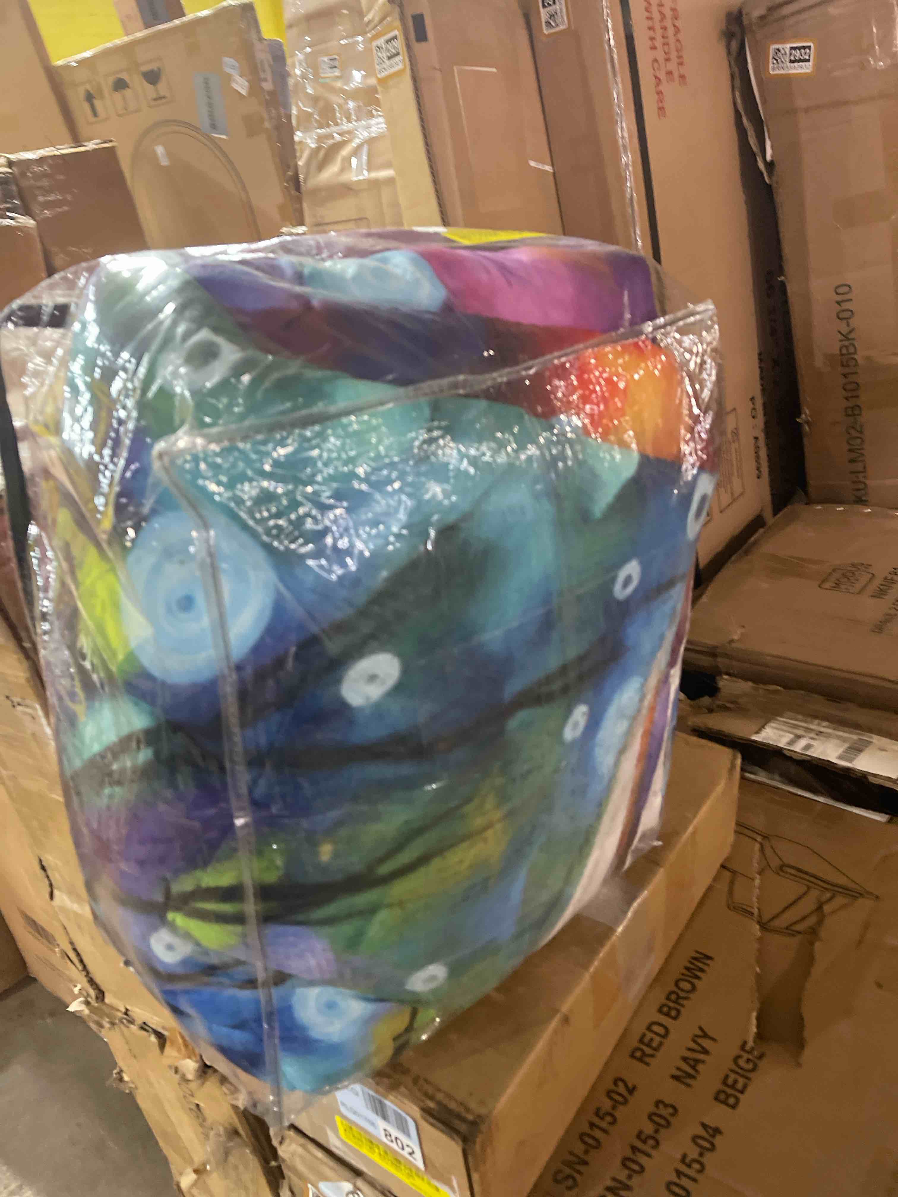 Condition photo showing New/Like New for Madart Inc Modern & Contemporary Floral Comforter Set (Set of 2)