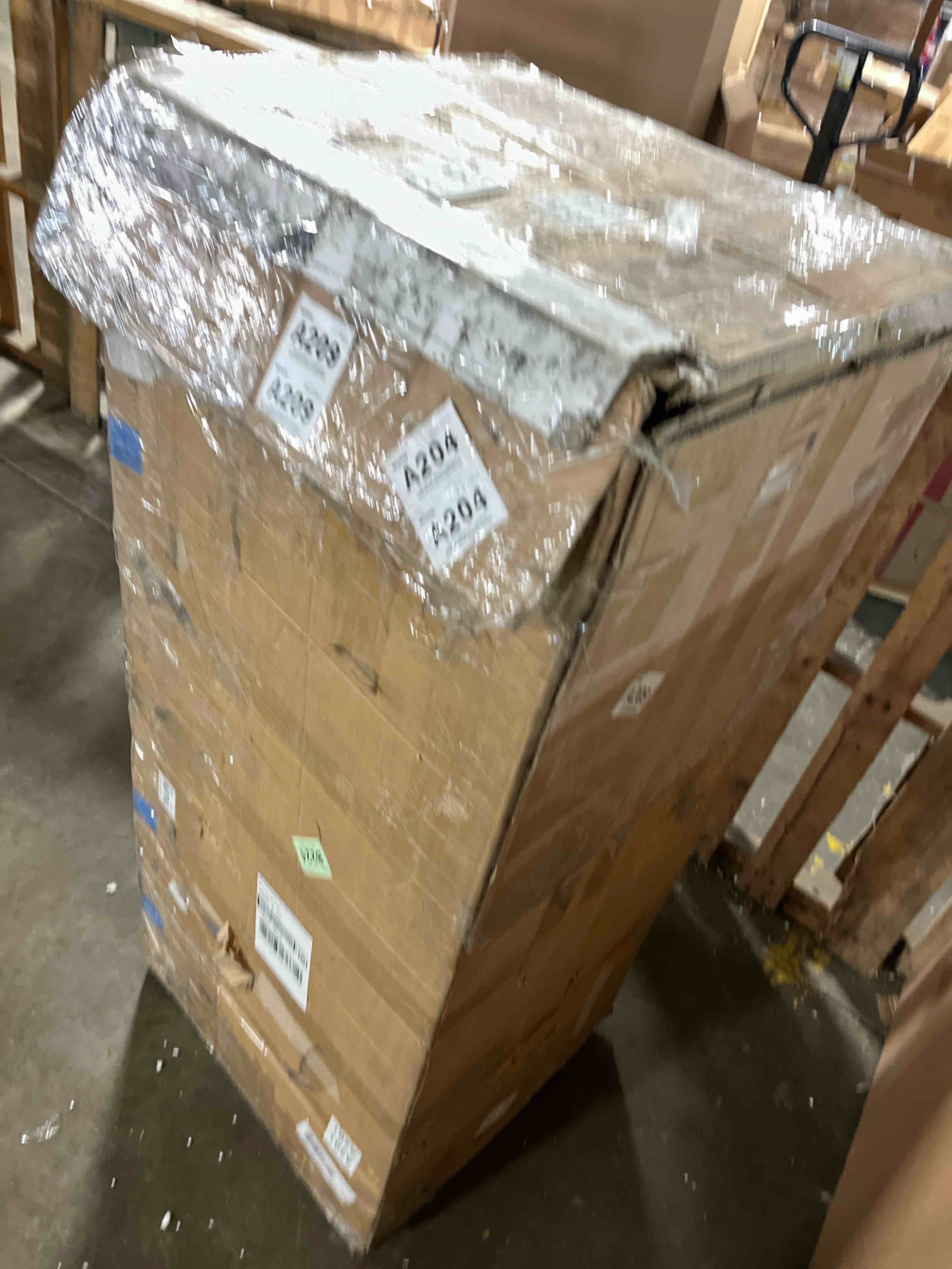 Condition photo showing As Is for GarveeHome Fluted 6 Drawer Dresser for Bedroom, 47.2 in Wide Modern Chest of Drawers with Deep Drawers, Large Double Dresser TV Stand, Wooden Organizer for Living Room, Hallway, Kids Room, Black Black/Gold 15.8"D x 47.2"W x 33.4"H (6 Drawers)(Open Box )