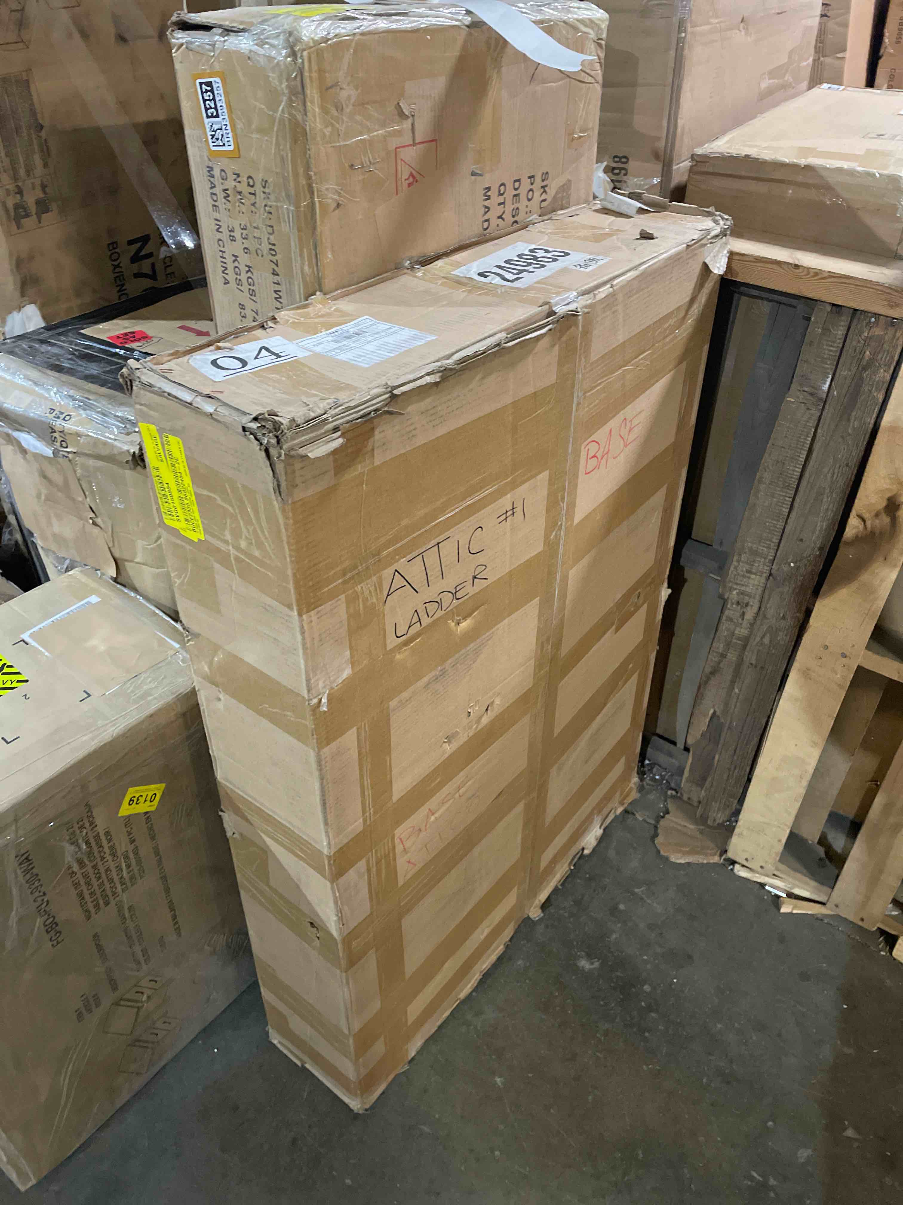 Condition photo showing New/Like New for 12 Steps Alloy Steel Folding Ladder