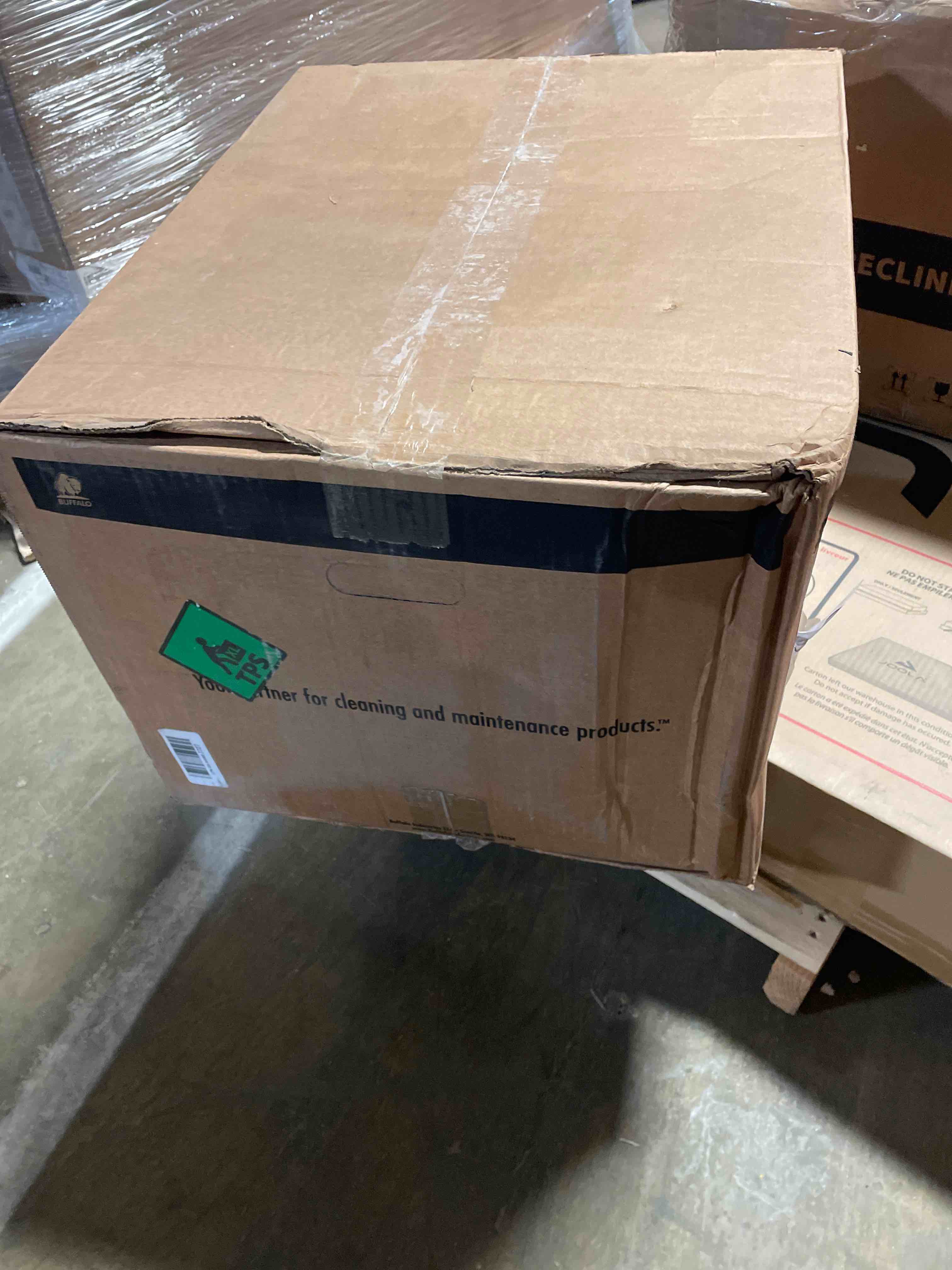 Condition photo showing New/Like New for Buffalo Industries Reclaimed White Knit Wiper 50# 10525