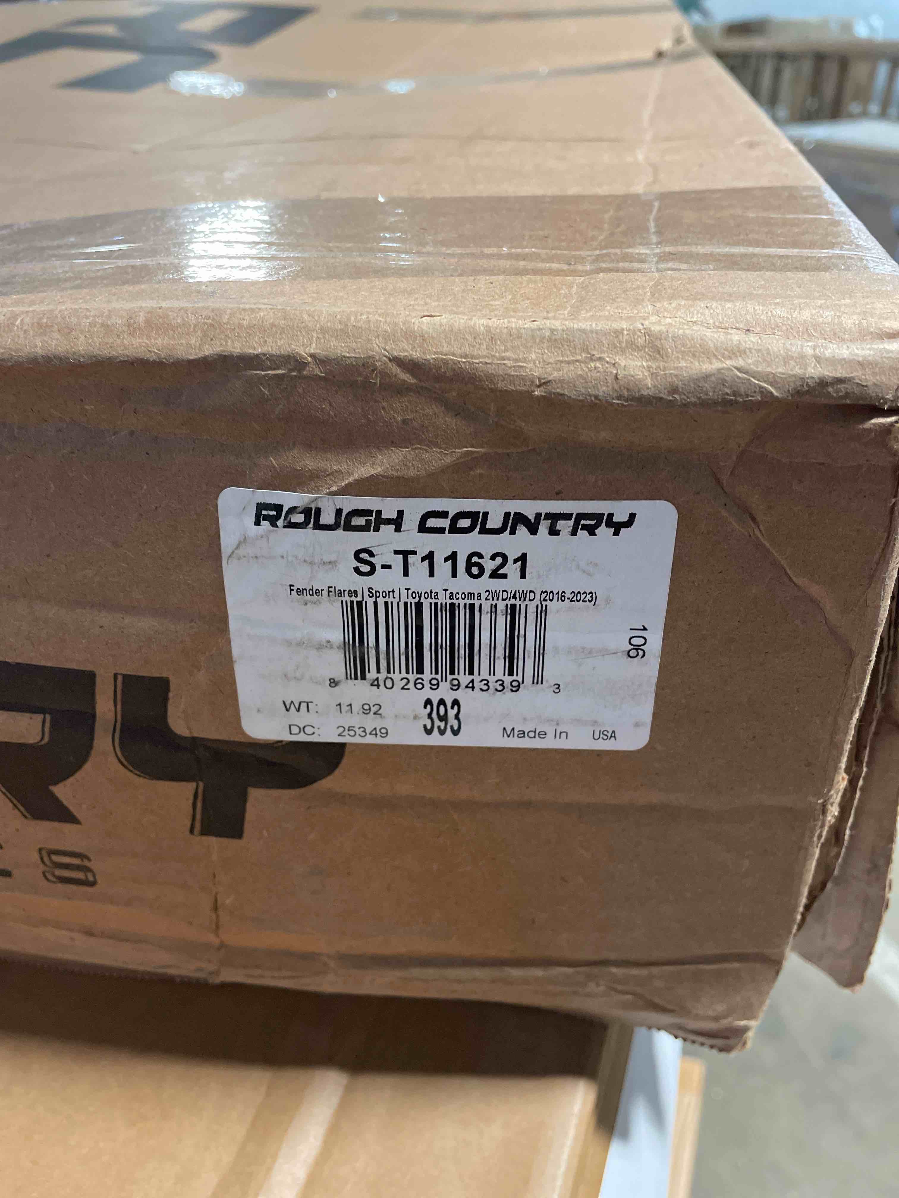 Condition photo showing New/Like New for Rough Country Sport Style Fender Flares for 2016-2023 Toyota Tacoma - S-T11621