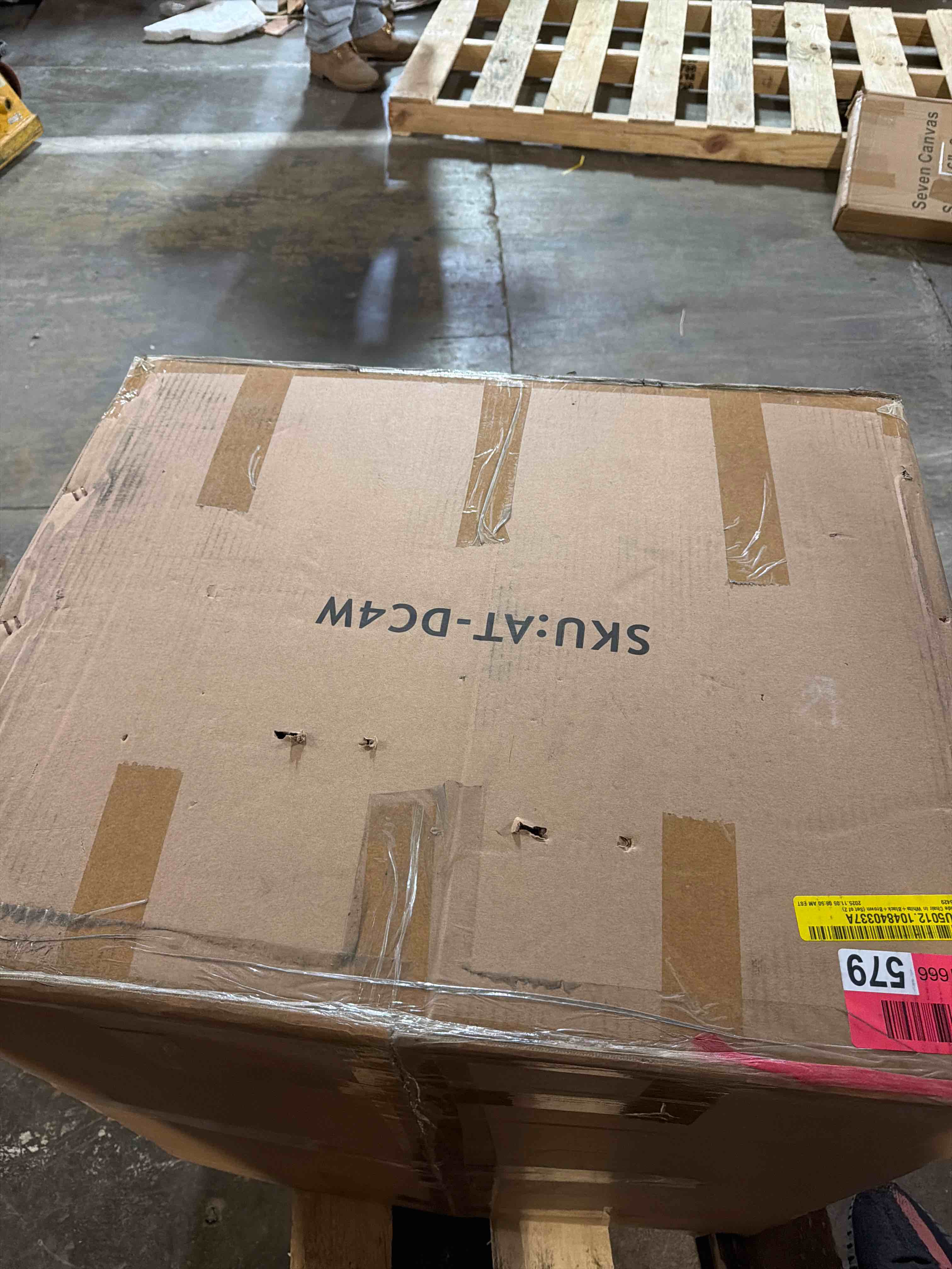 Condition photo showing New/Like New for jagvir side chair in white+black+ brown (set of 2)