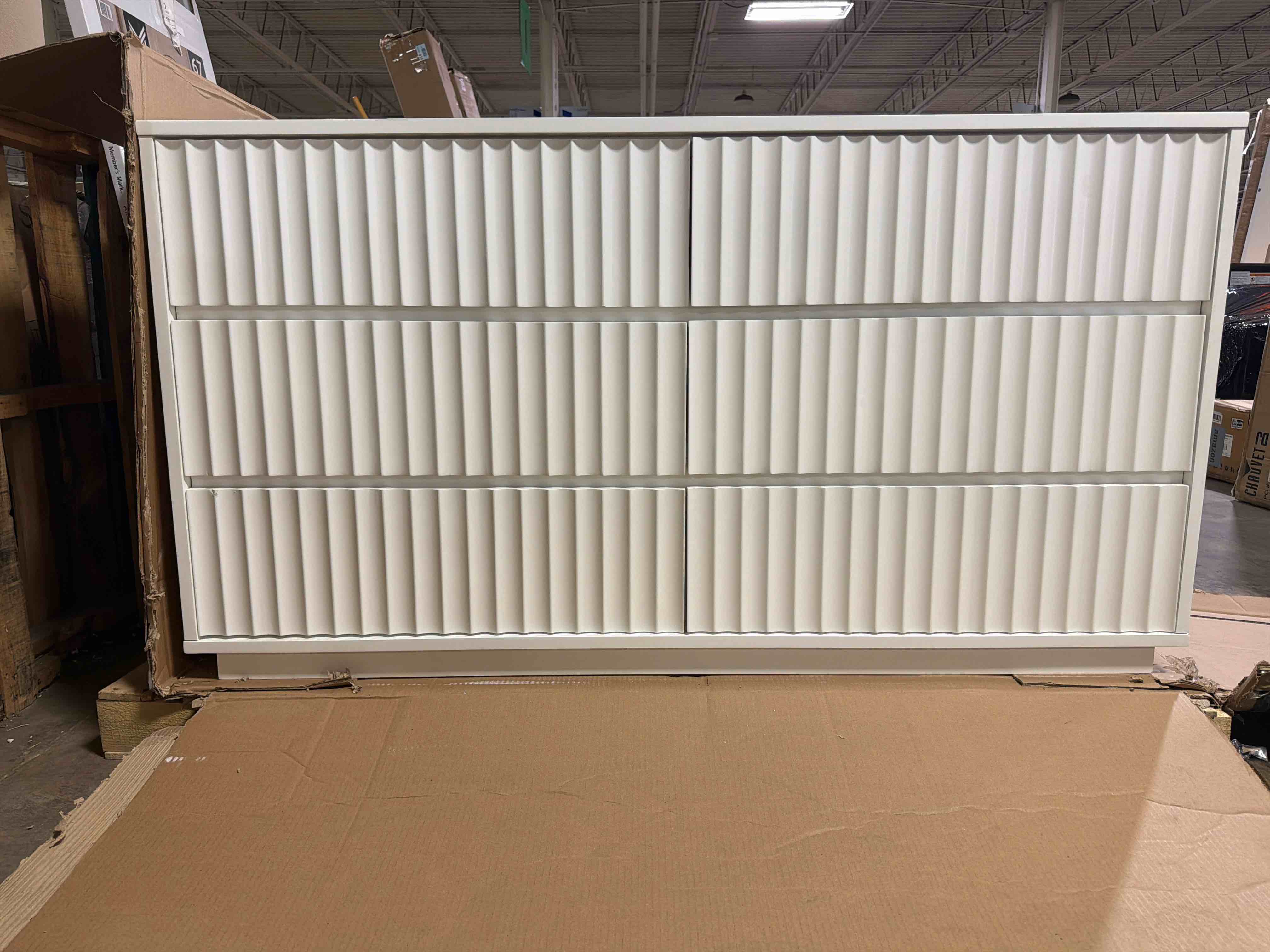 https://s3.amazonaws.com/lotting-images-prod/phillipi/BRN3594568_1776865746356.jpeg