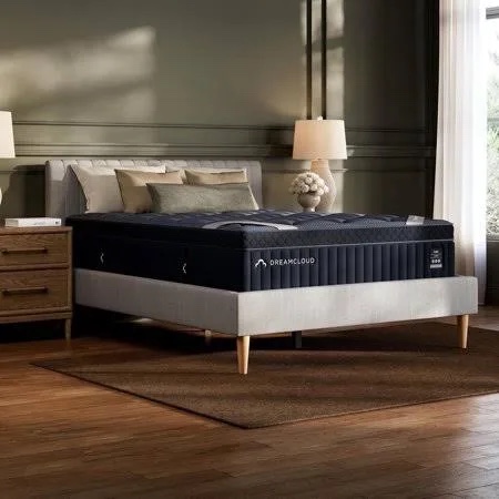 king mattress dreamcloud premier 14inch hybrid mattress