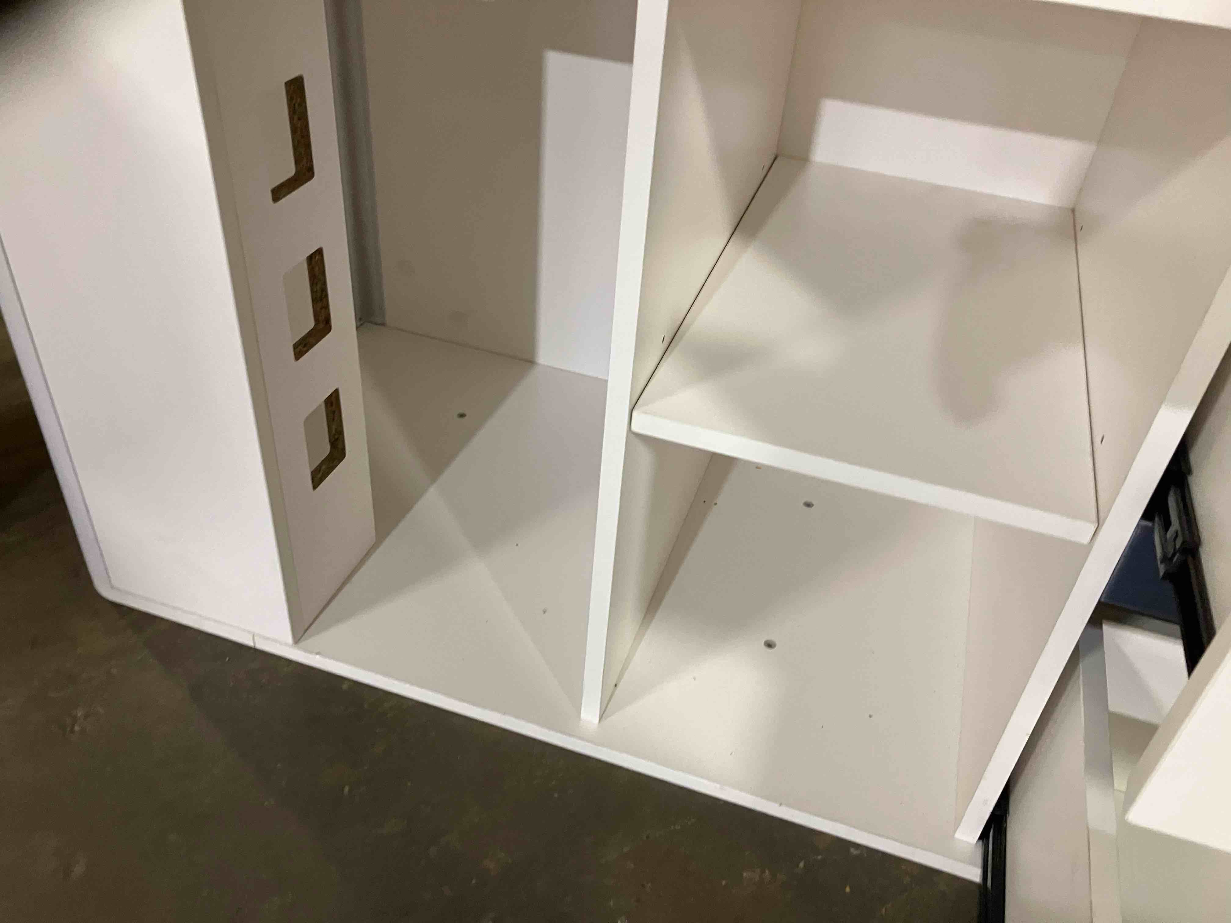 https://s3.amazonaws.com/lotting-images-prod/phillipi/BRN3596212_1776356615154.jpeg