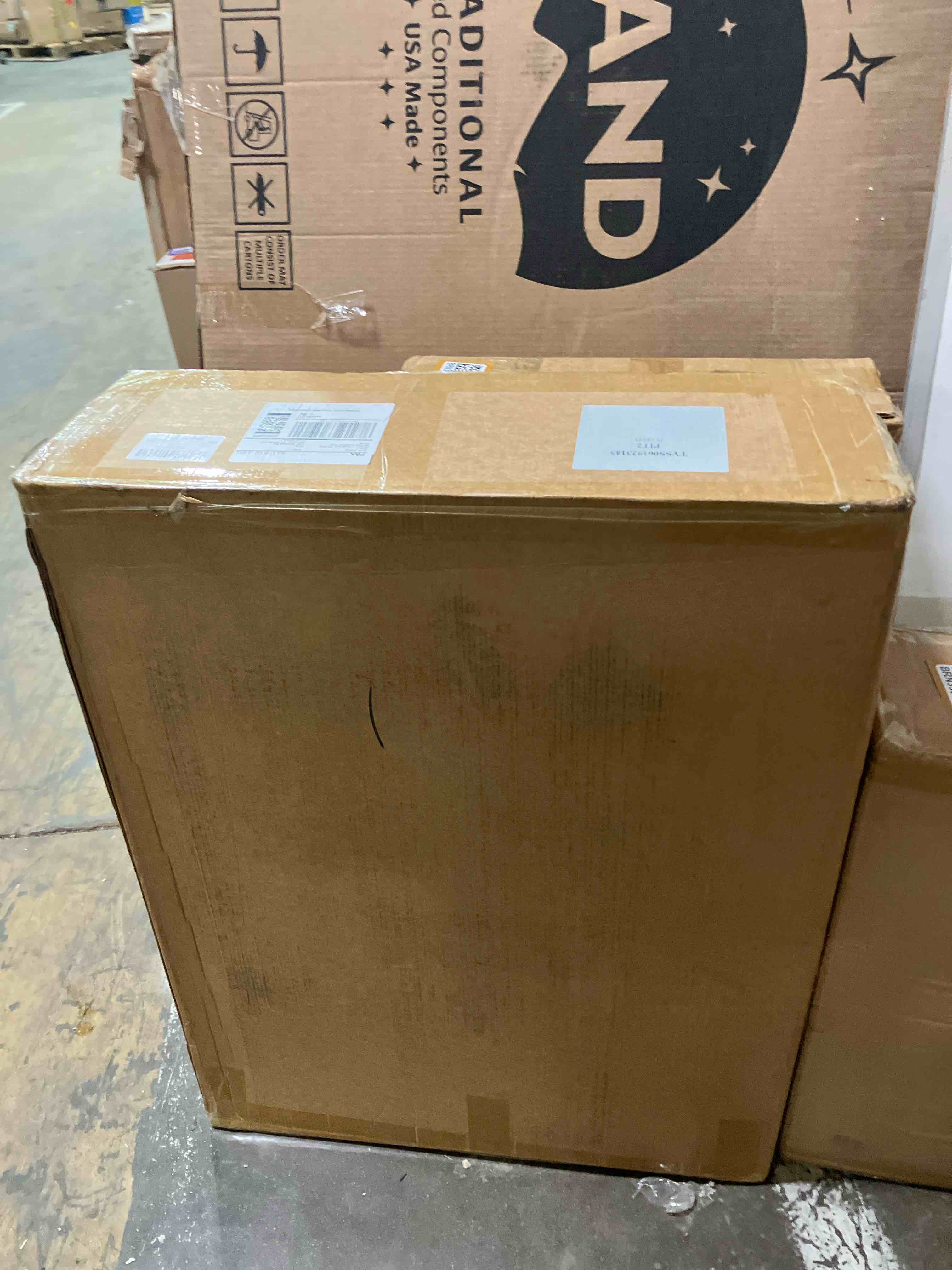 https://s3.amazonaws.com/lotting-images-prod/phillipi/BRN3598070_1760537839810.jpeg