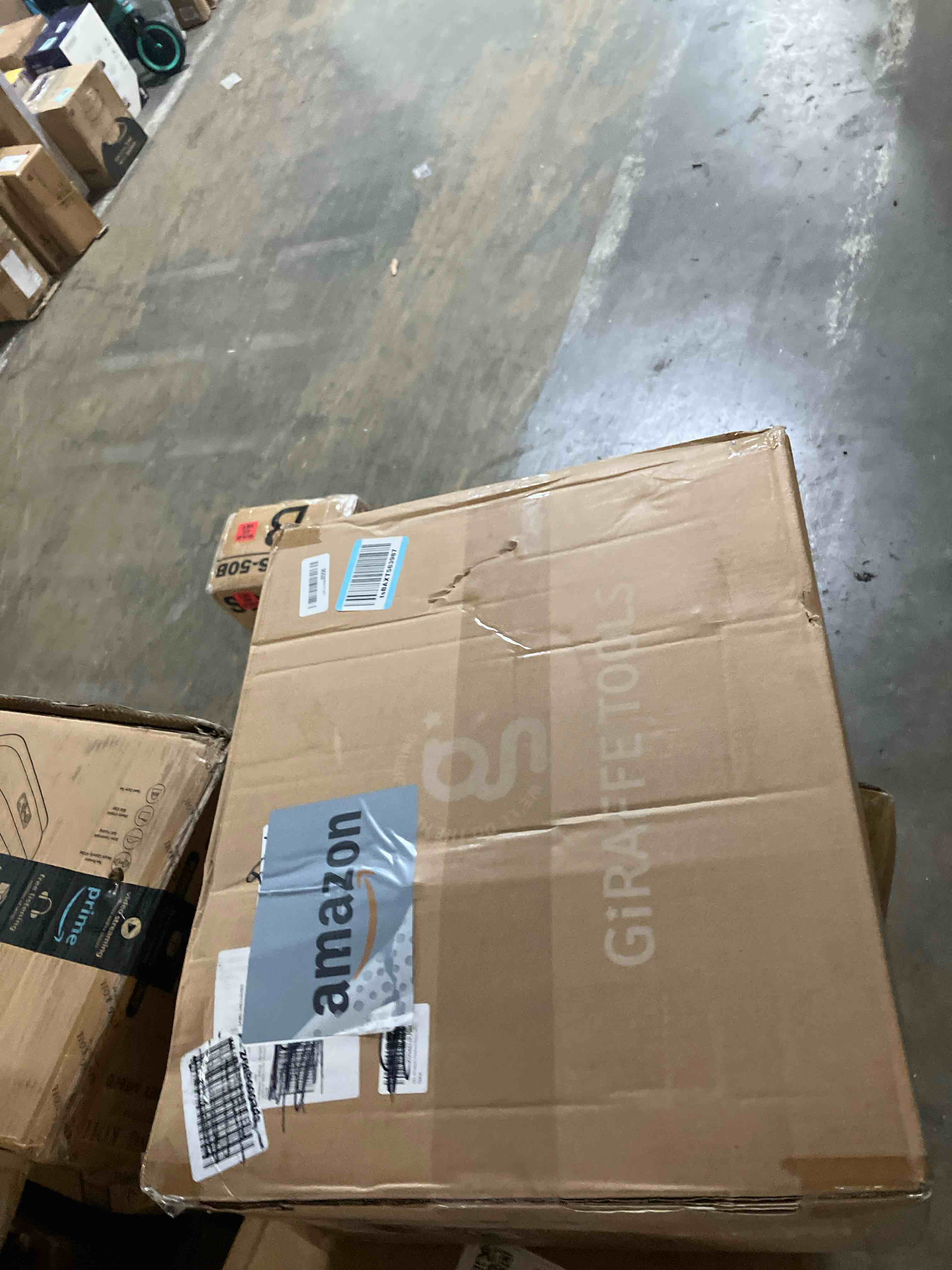 https://s3.amazonaws.com/lotting-images-prod/phillipi/BRN3598073_1760537484319.jpeg