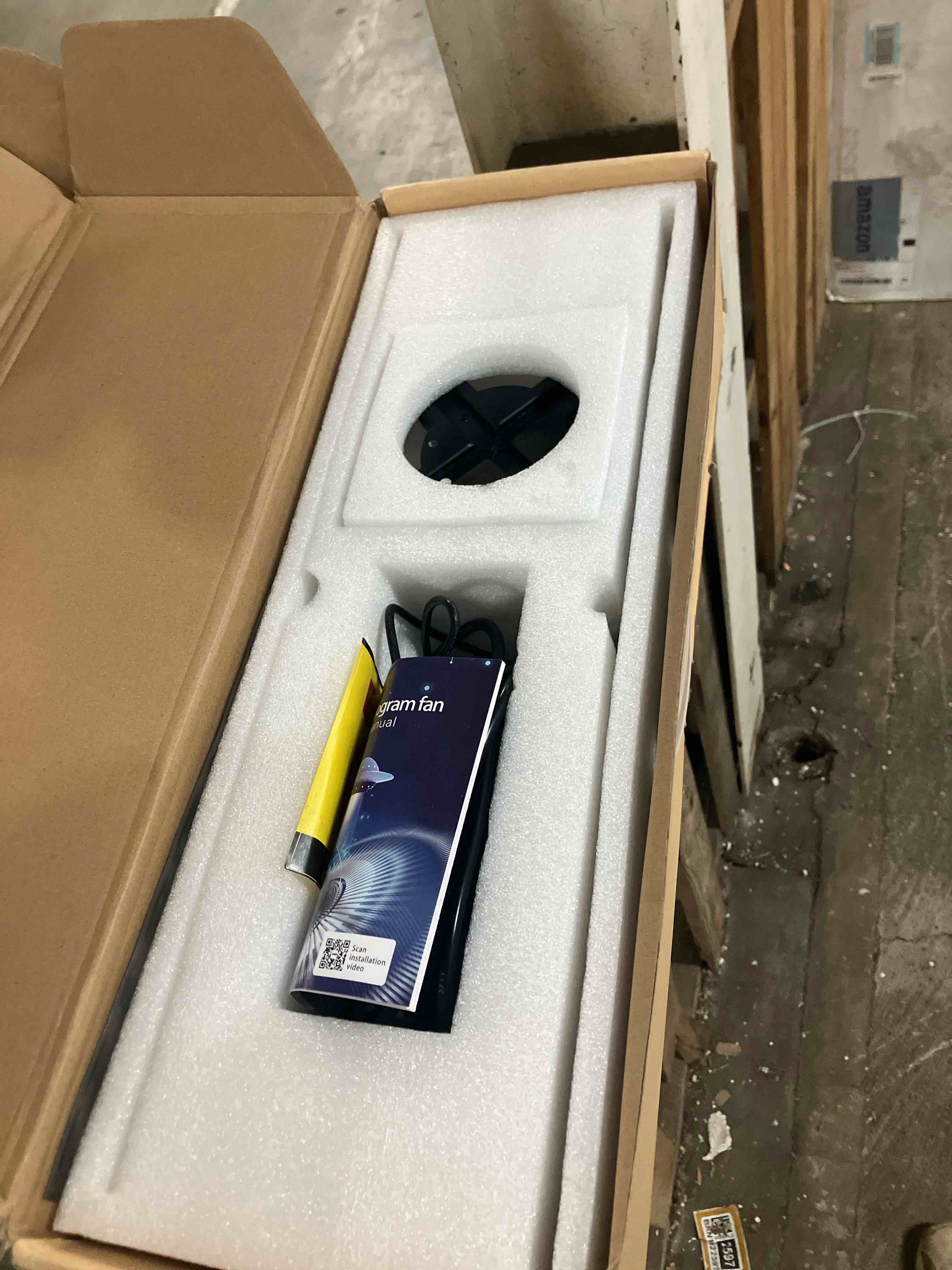 https://s3.amazonaws.com/lotting-images-prod/phillipi/BRN3598111_1760712743429.jpeg
