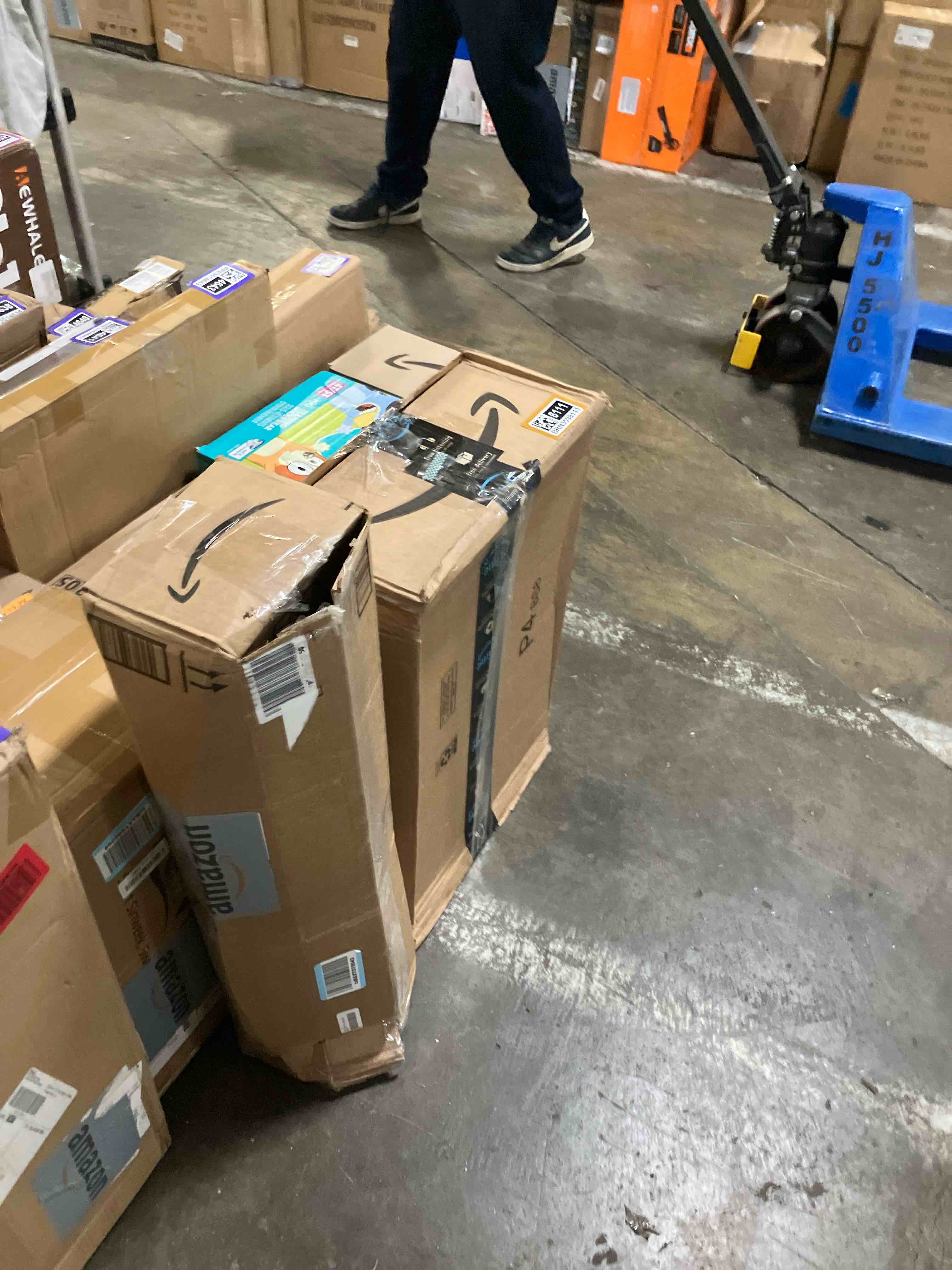https://s3.amazonaws.com/lotting-images-prod/phillipi/BRN3598112_1760713037915.jpeg