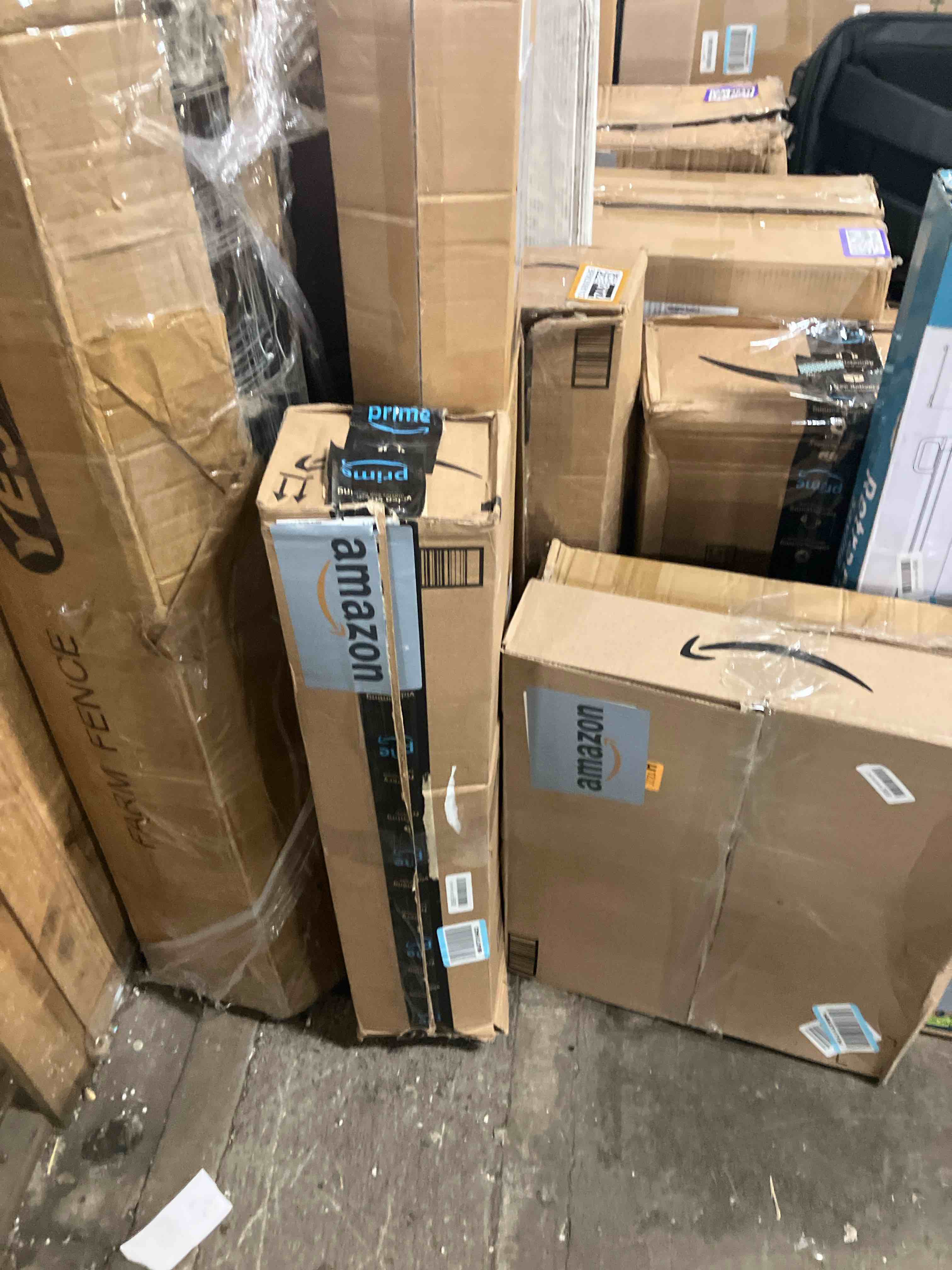 https://s3.amazonaws.com/lotting-images-prod/phillipi/BRN3598129_1760717397836.jpeg