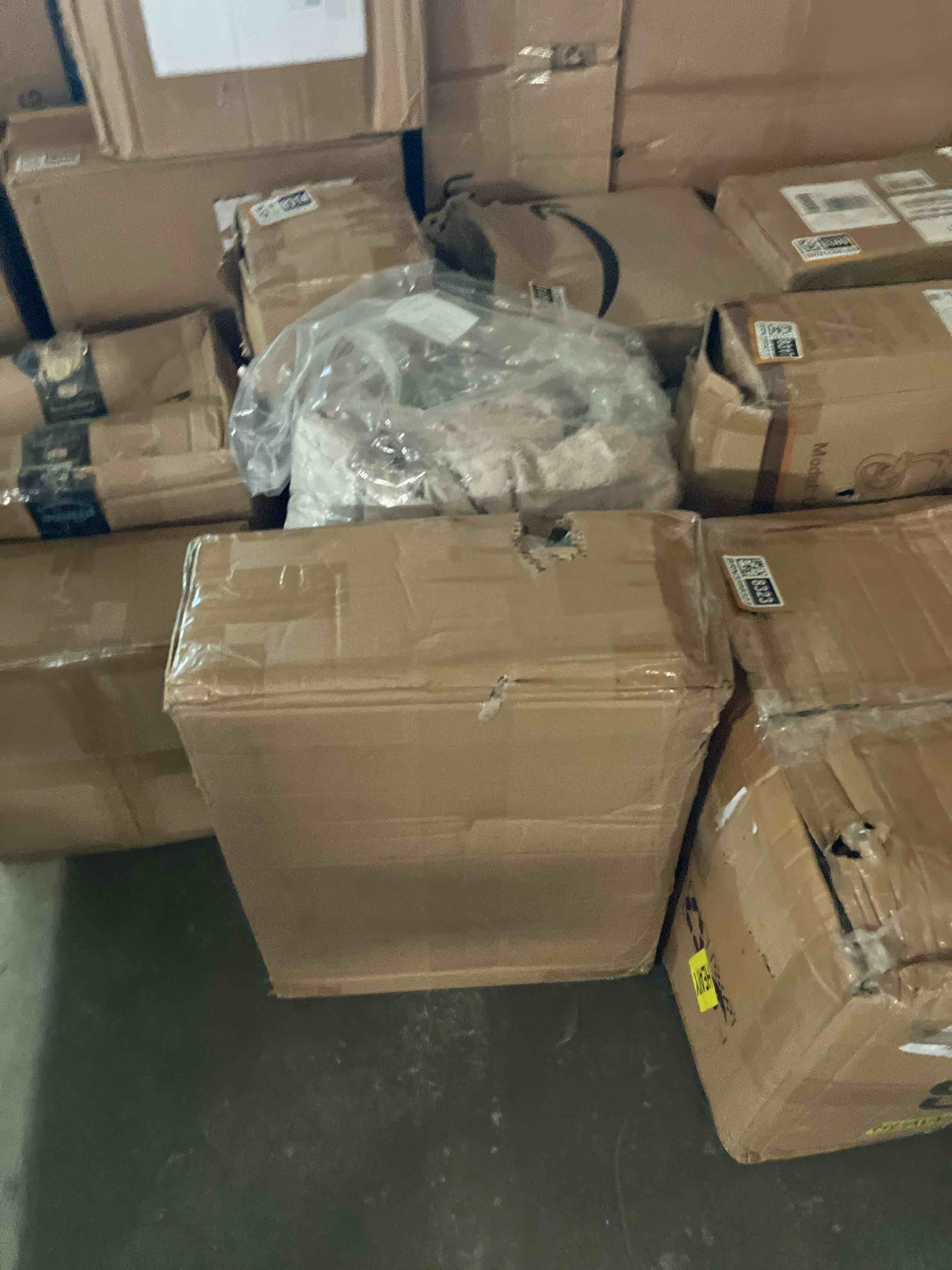 https://s3.amazonaws.com/lotting-images-prod/phillipi/BRN3598324_1761059243799.jpeg