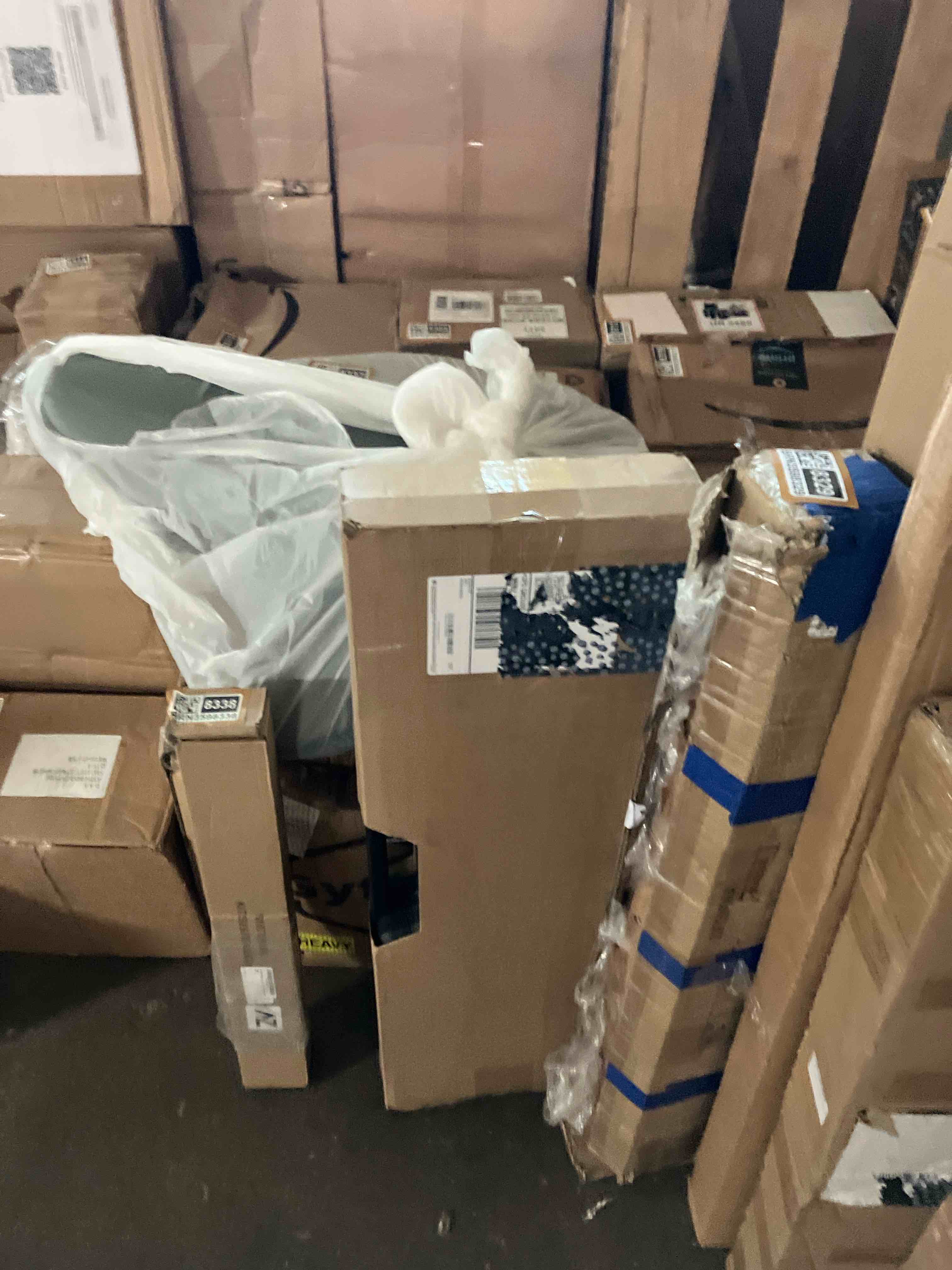 https://s3.amazonaws.com/lotting-images-prod/phillipi/BRN3598339_1761061298953.jpeg