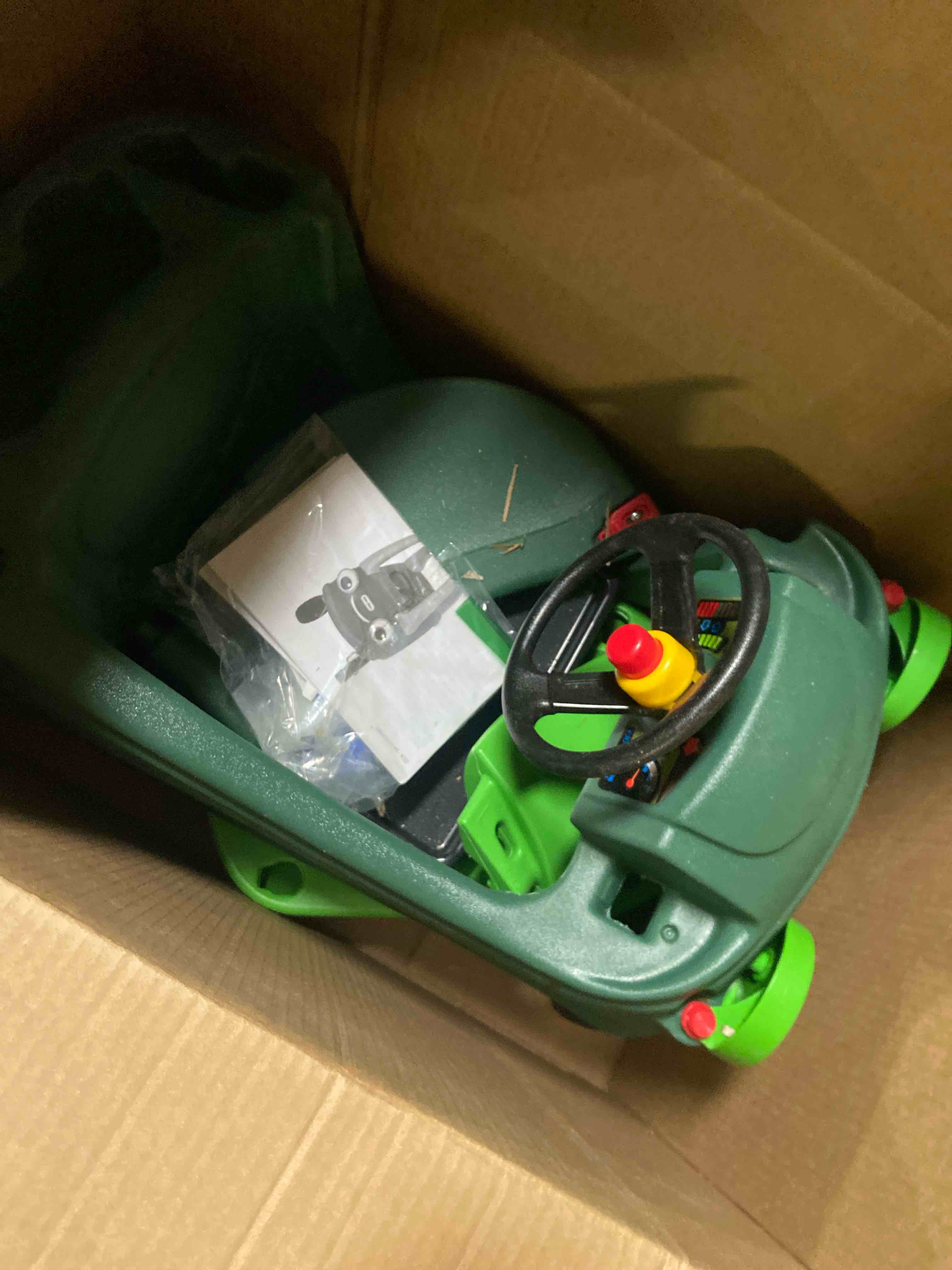 Condition photo showing Good Condition for Little Tikes Cozy Coupe Dinosaur – Amazon Exclusive Large, Green Green Large