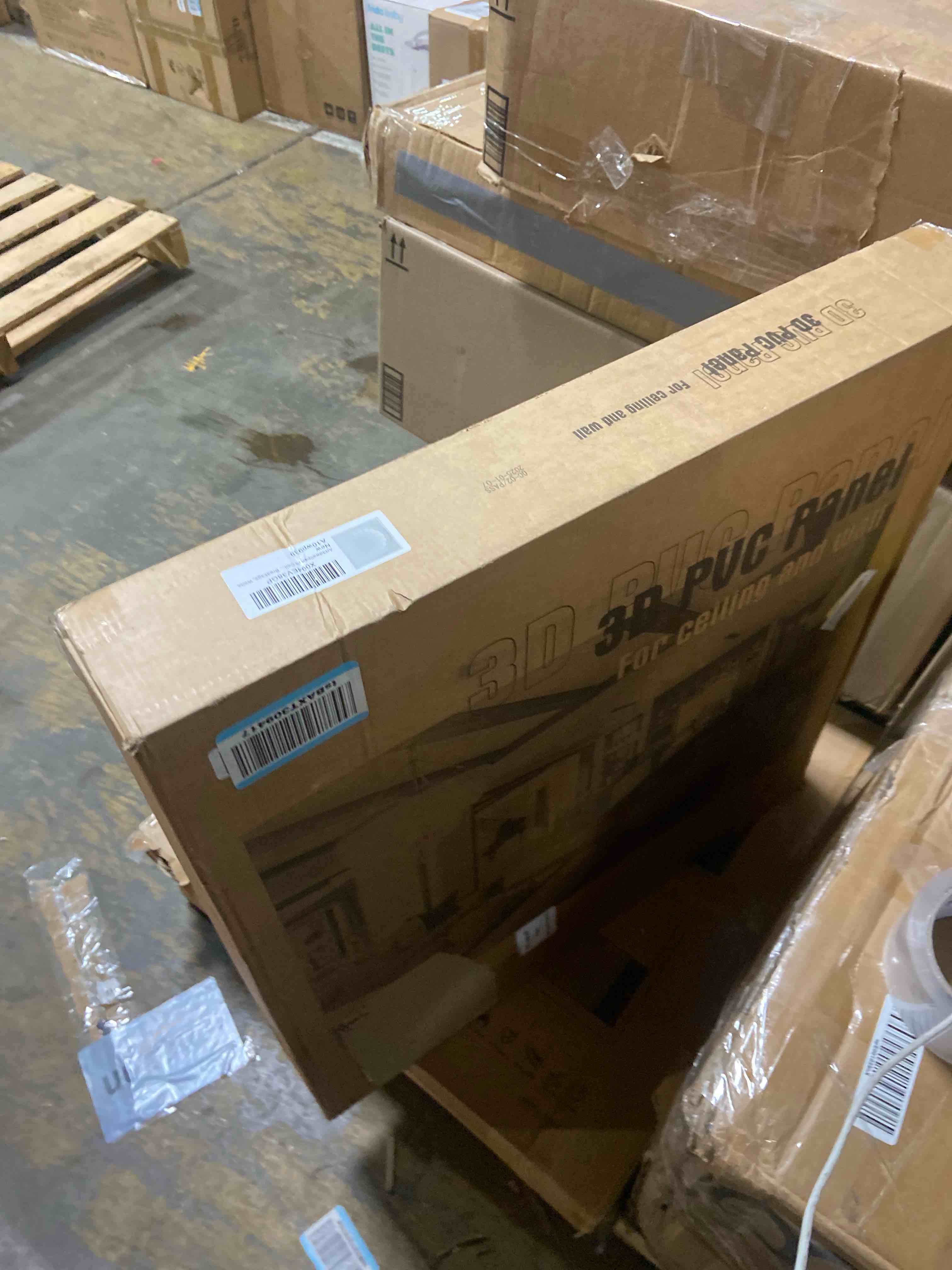 Condition photo showing New/Like New for Art3dwallpanels Ceiling Tiles 12 Pack Drop Ceiling Tiles, 24 x 24 Inch High Grade PVC 3D Wall Panels for Interior Wall Decor, Fire Rated, Waterproof, Light Weight, Prevent Breakage, White 12 Pack Retro White