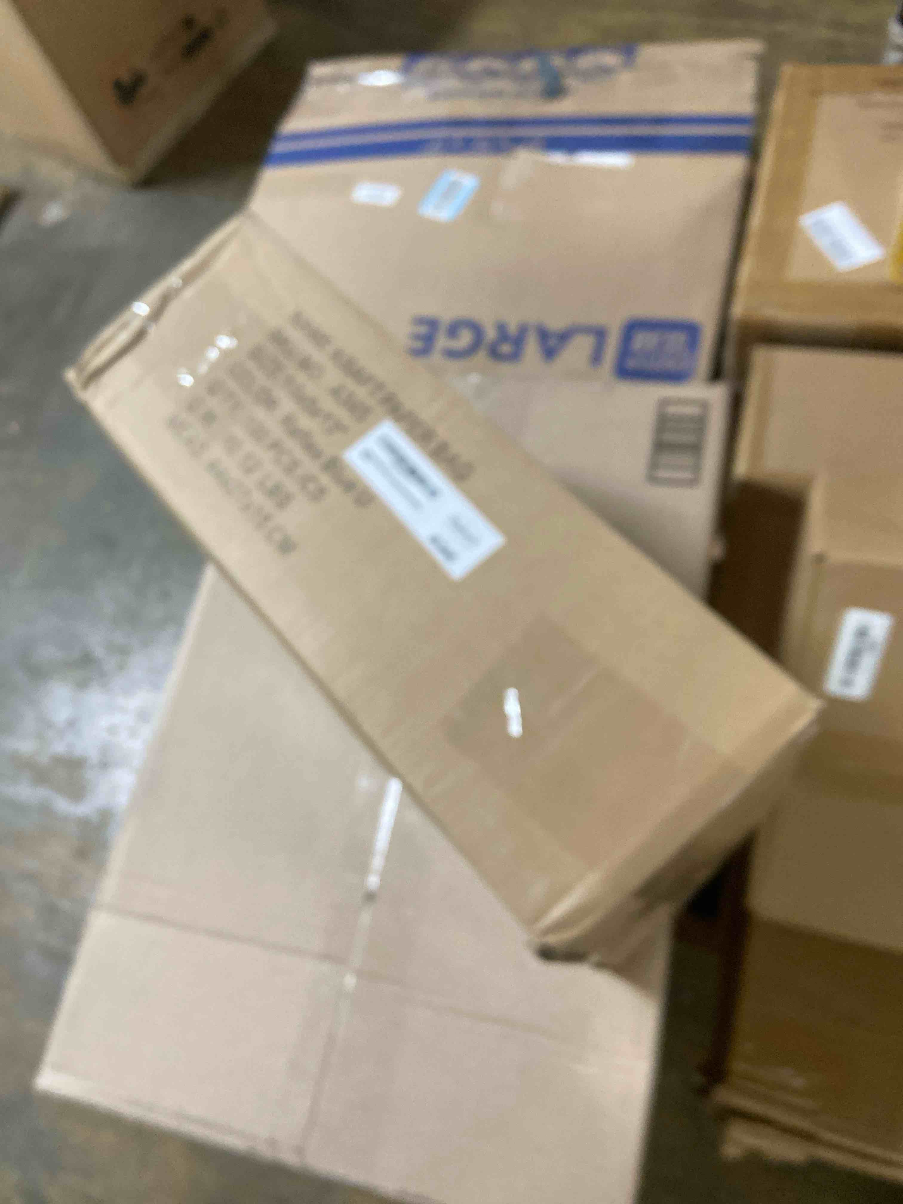 Condition photo showing New/Like New for BagDream Royal Blue Gift Bags 10x5x13 Inch 100Pcs Large Kraft Paper Bags Bulk for Shopping, Wedding, Party Favors, Business, Retail, Grocery Paper Sacks with Handles