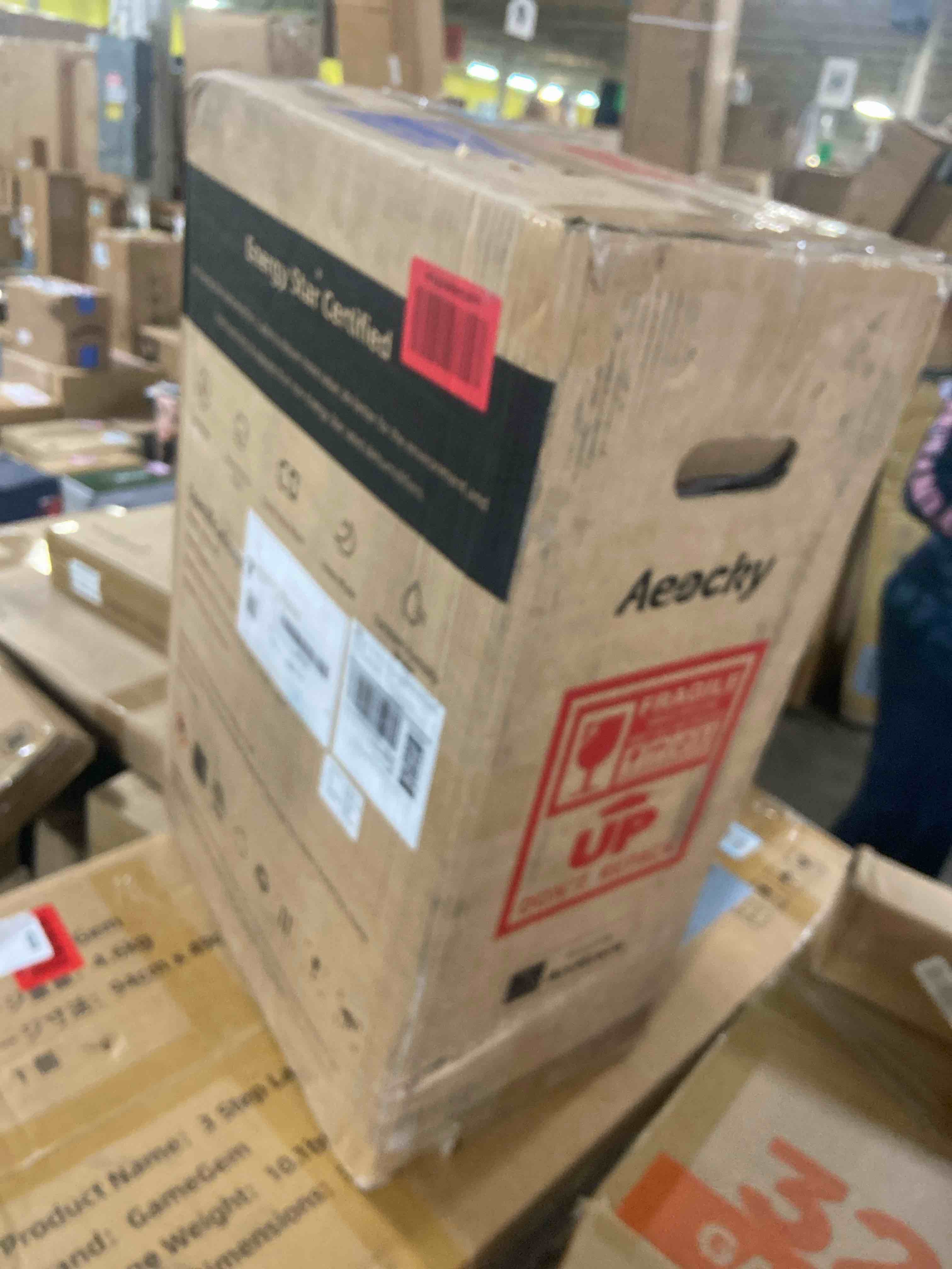 Condition photo showing New/Like New for 4500 Sq.Ft Most Efficient Energy Star 2025 Dehumidifier,AEOCKY Max 80 Pint/Day Smart Compressor Dehumidifier with Drain Hose, Intelligent Humidistat,for Basement,Bedroom,Home,Bathroom 80 Pints - 4500 Sq.Ft