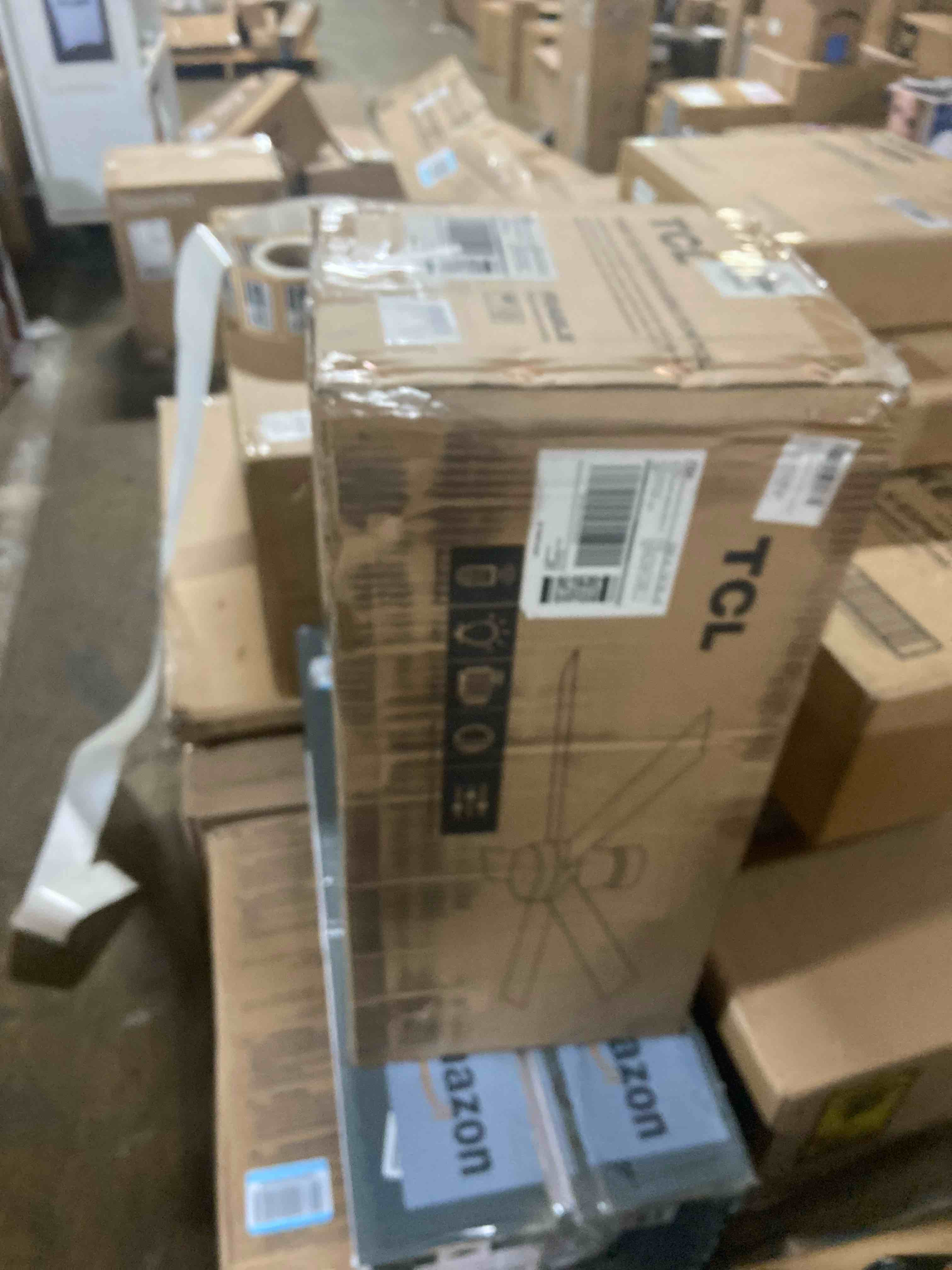 Condition photo showing New/Like New for TCL 52" Ceiling Fan with Lights, Black Flush Mount Ceiling Fans with Remote Control, 6 Speeds DC Reversible, Dimmable, Noiseless, Low Profile Ceiling Fans for Bedroom