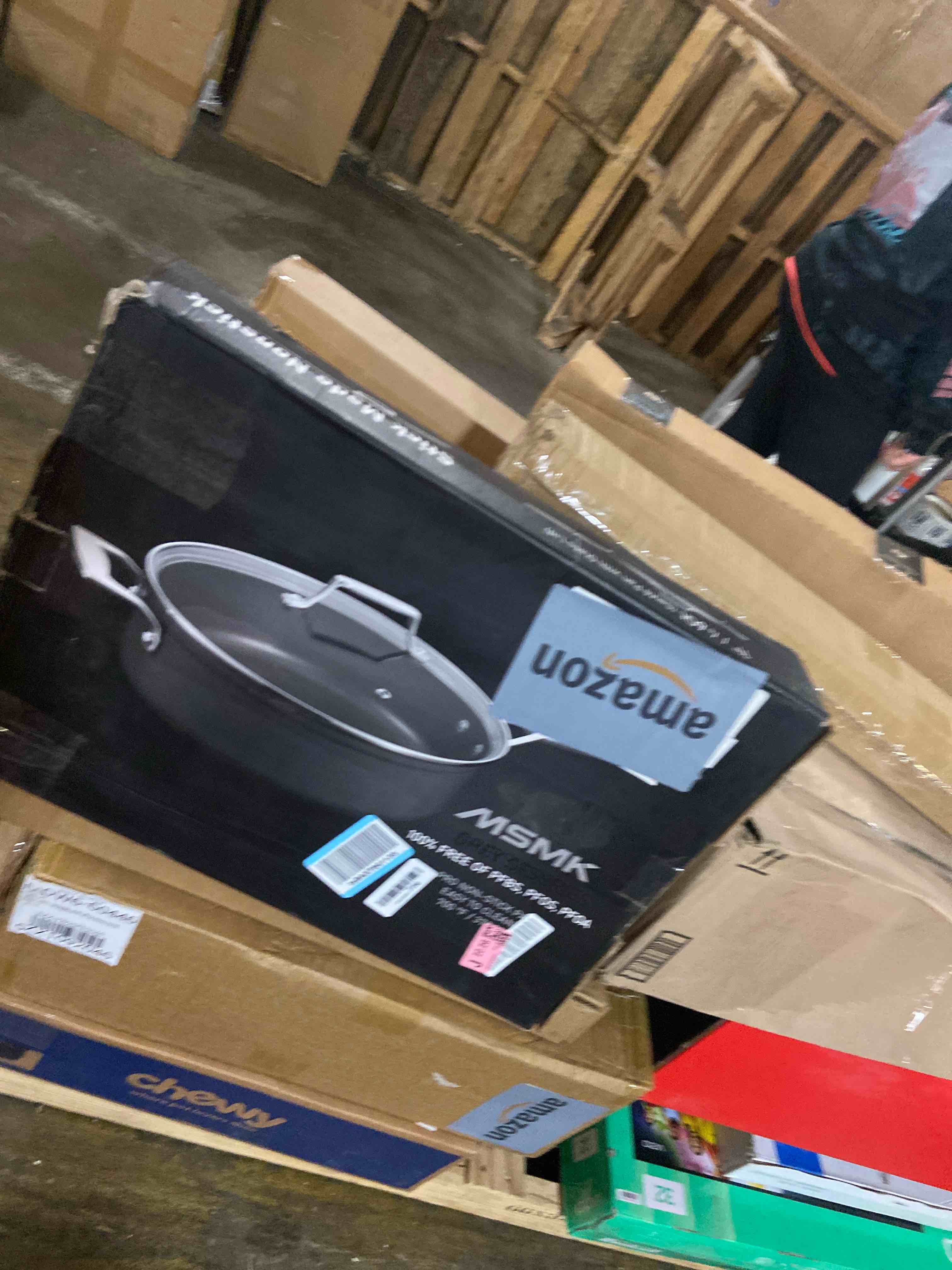 Condition photo showing Good Condition for MsMk Nonstick Deep Frying Pan, 4.5 Quart Saute Pan with lid, 11 inch, Stay-Cool Handle, Smooth Bottom, PFAS Free Non-Toxic, Oven safe to 700?, Induction, Ceramic and Gas Cooktops