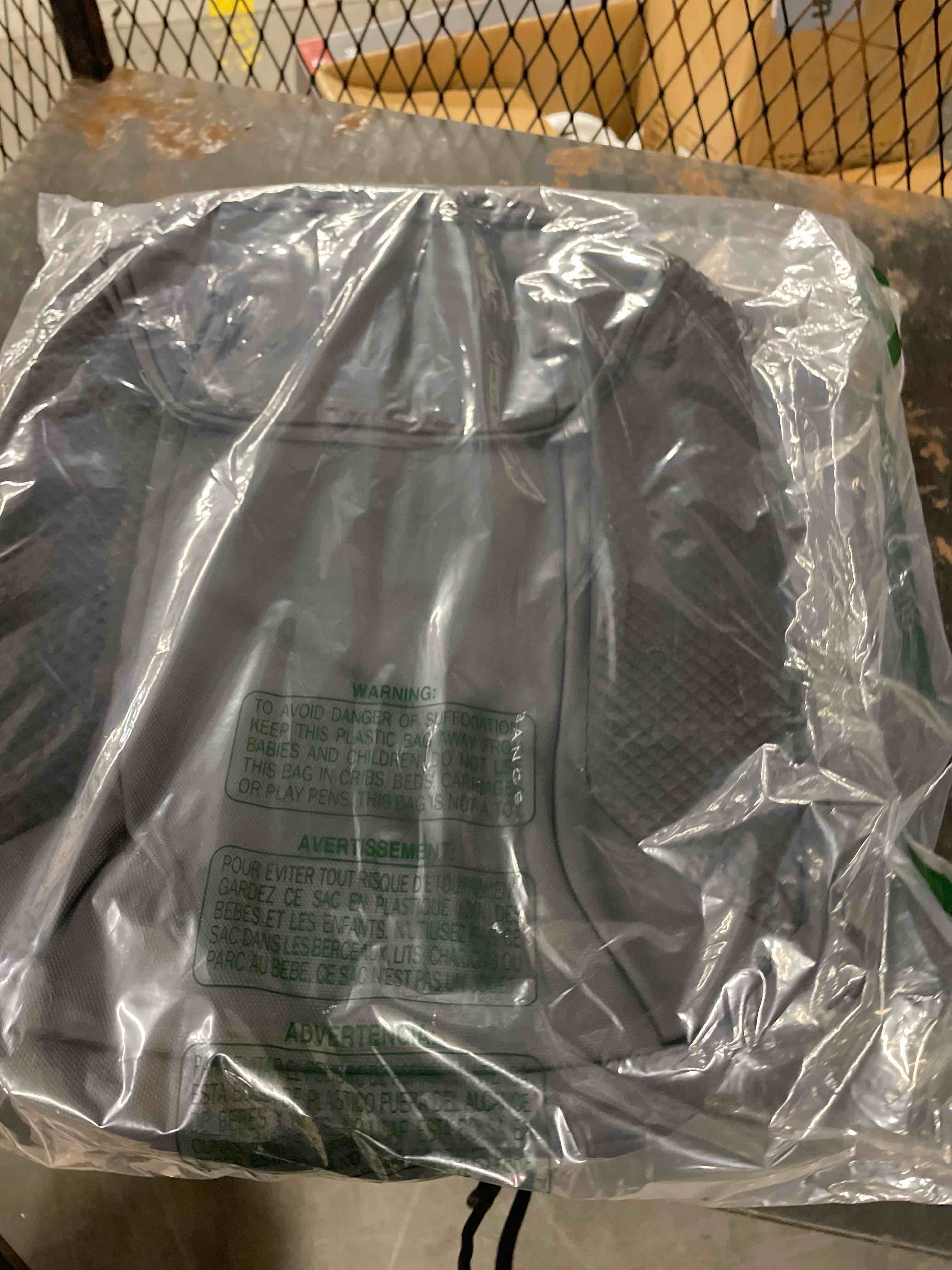 Condition photo showing New/Like New for BANGE Business Commute Backpack Waterproof fit 15.6 Inch Commute backpack,Travel Durable Backpack Large Black(no Charge Port)