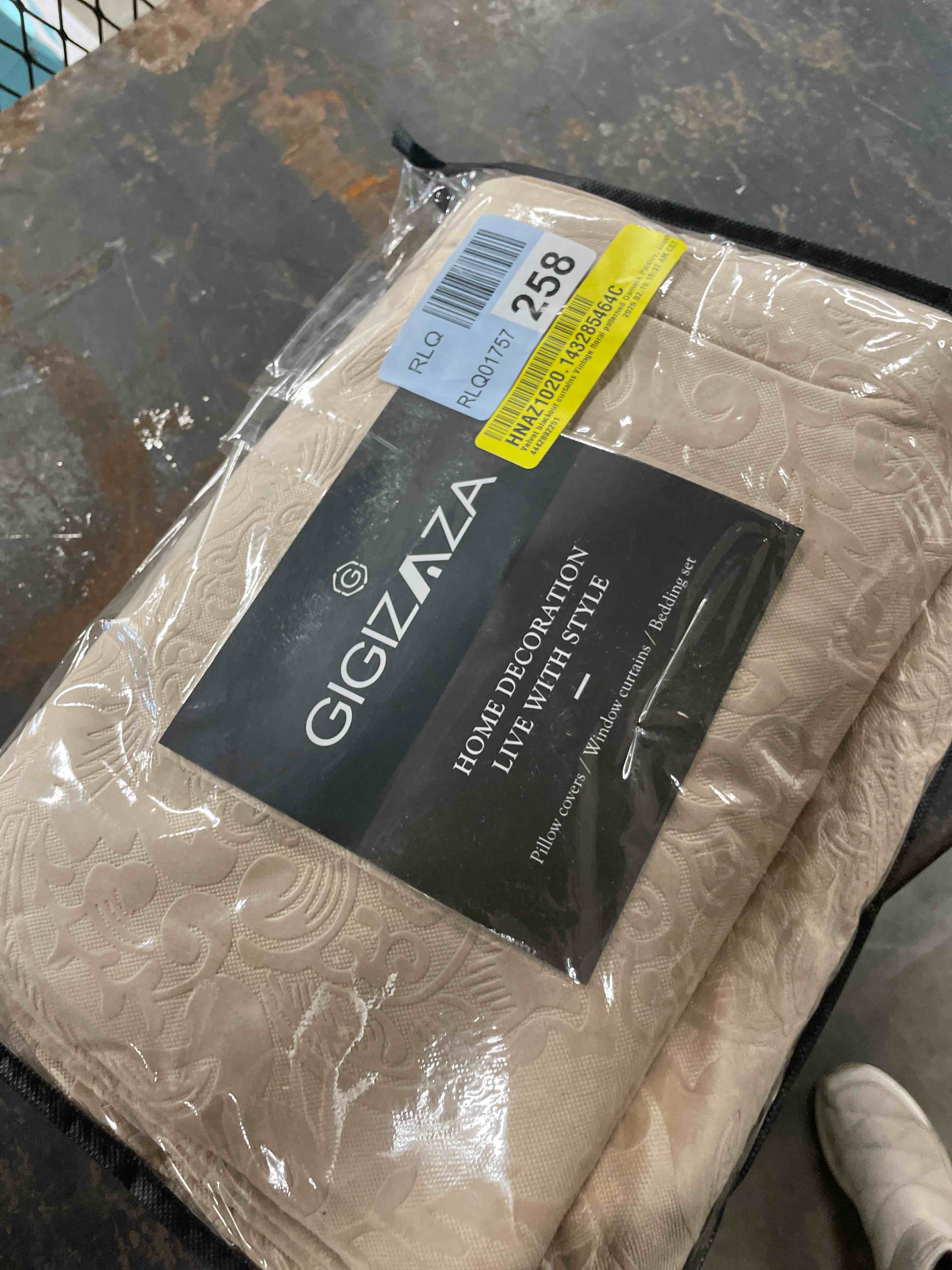 Condition photo showing New/Like New for Velvet blackout curtains Vintage floral patterned Damask Paisley, crush