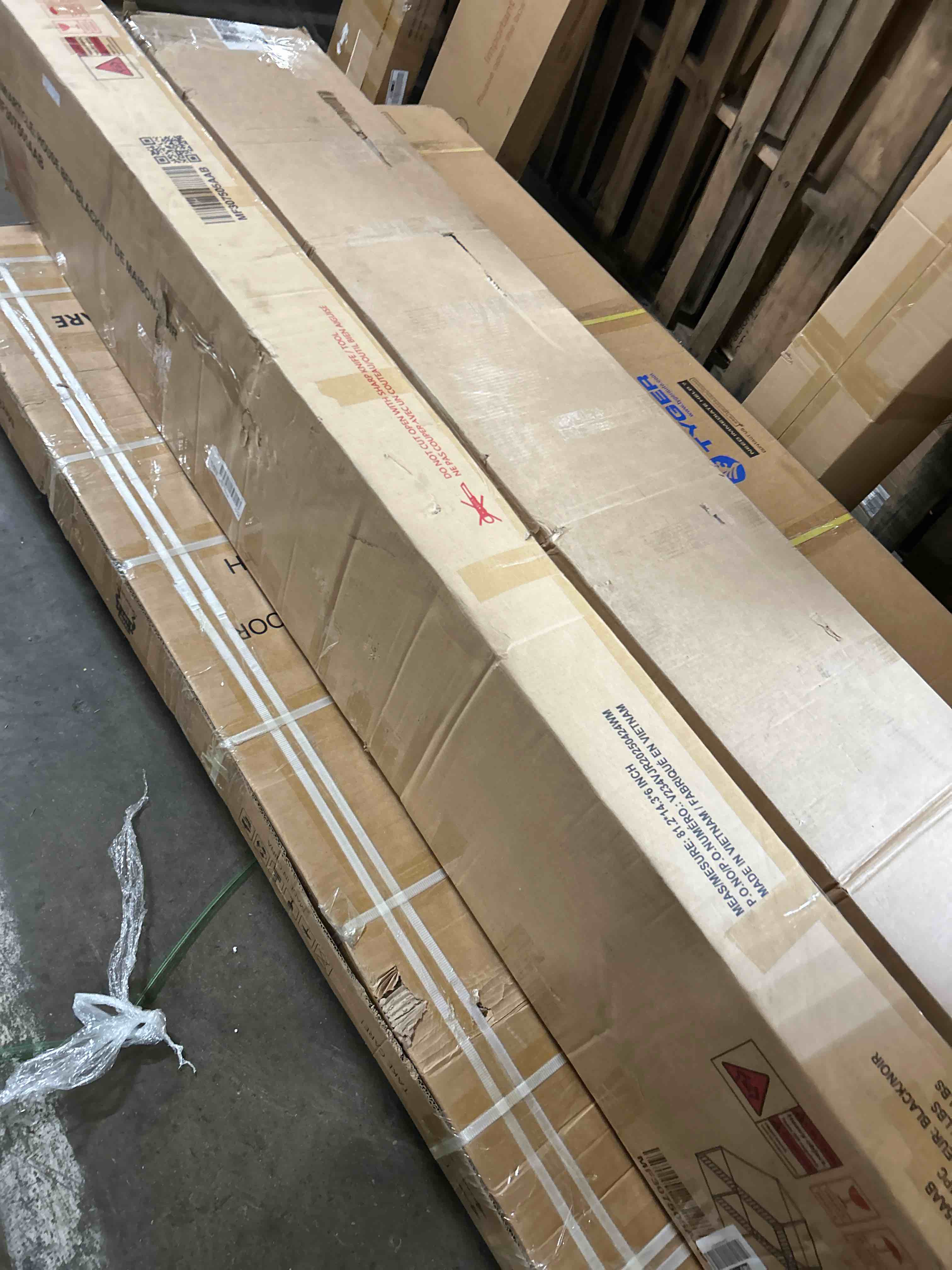 Condition photo showing As Is for Double Floor Bed for Twins,Twin Size House Bed for 2 Kids,Two Shared Beds,Twin House Platform Beds,Metal Floor Bed Frame with Rails for Girls,Boys(Black) Black Rails Twin(Missing pieces)