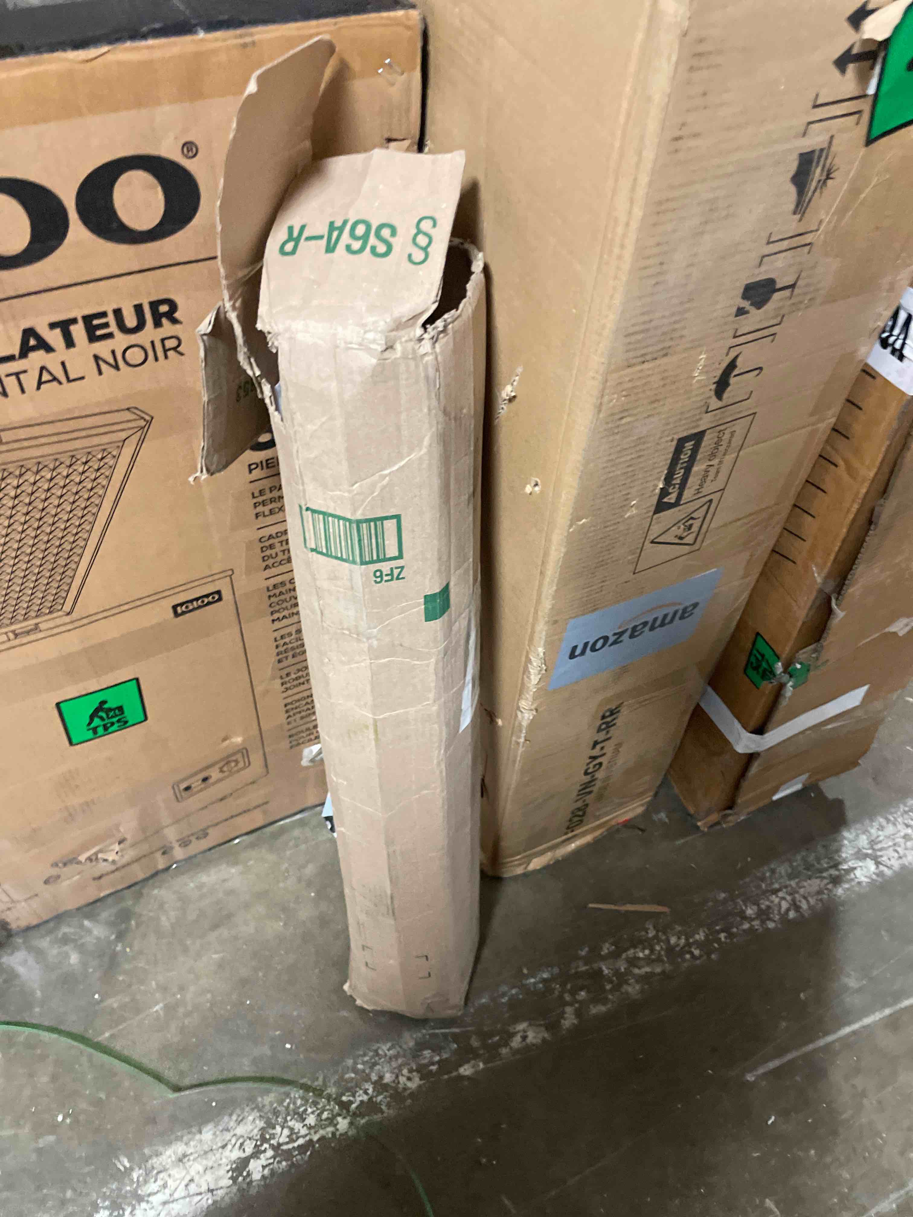 Condition photo showing New/Like New for Loloi Chris Loves Julia Judy Collection JUD-04 Natural/Sky 2'-6" x 7'-6" Runner Rug