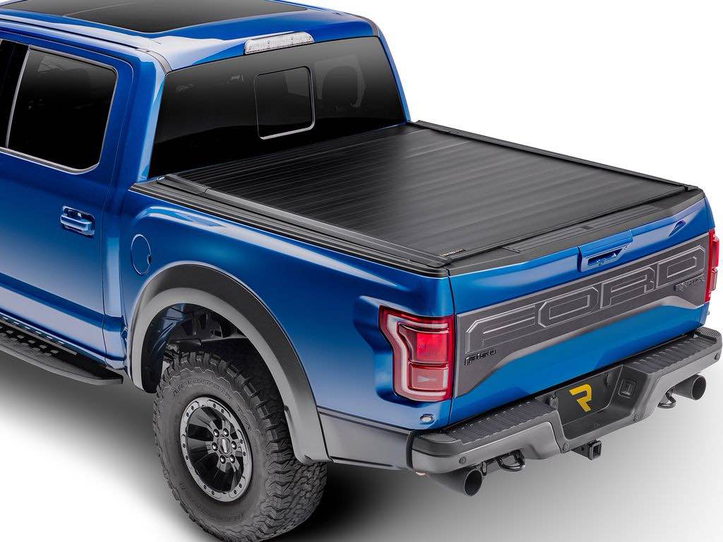 RETRAX IX MANUAL RETRACTABLE TONNEAU COVER   FITS 2019-2026 CHEVY SILVERADO/GMC SIERRA 1500, 6'6" BED (RTX-30482) - Rails are included 