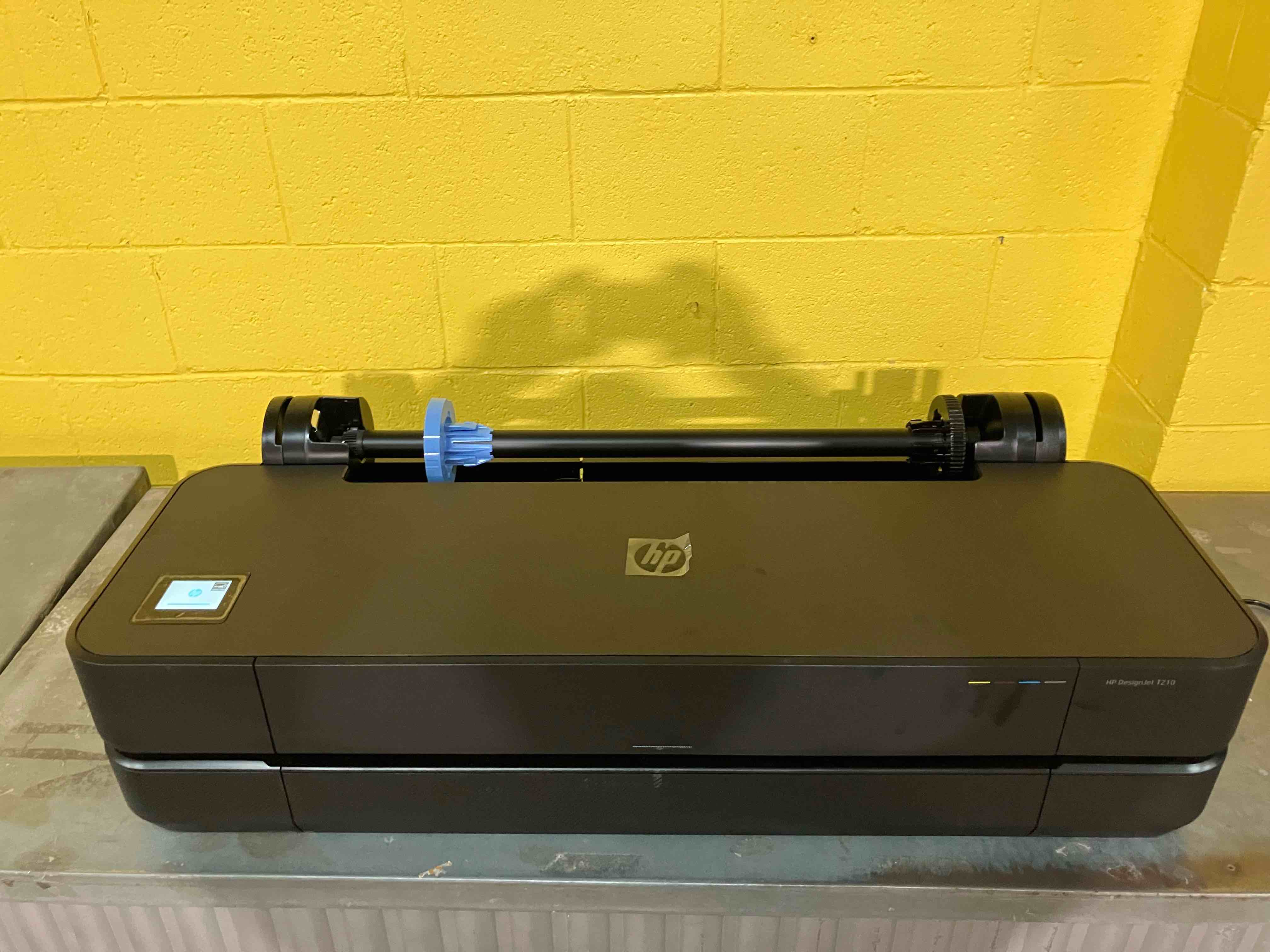 Condition photo showing New/Like New for hp designjet t210 large format 24" plotter printer