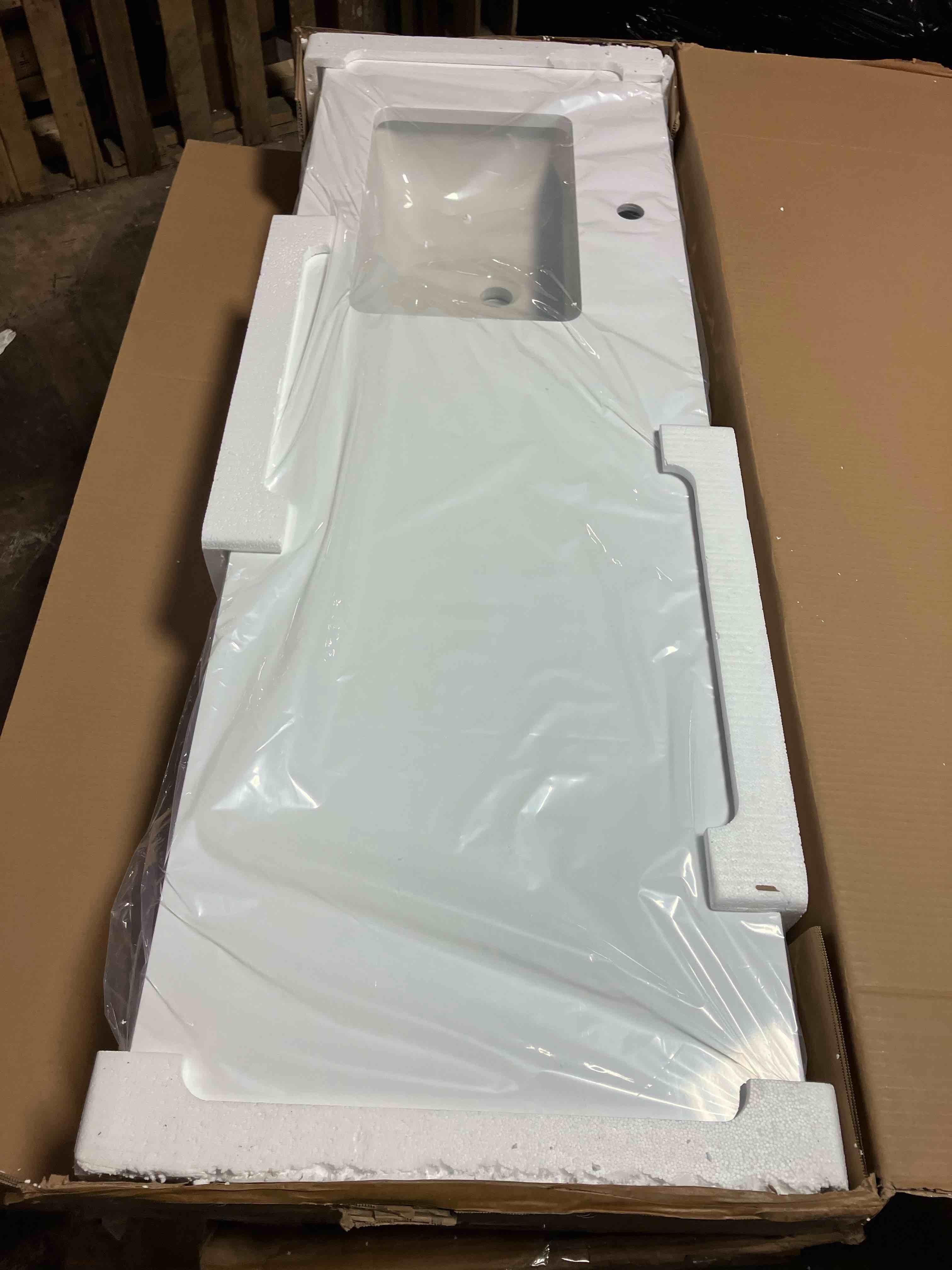 https://s3.amazonaws.com/lotting-images-prod/phillipi/BRN3603185_1779137755300.jpeg