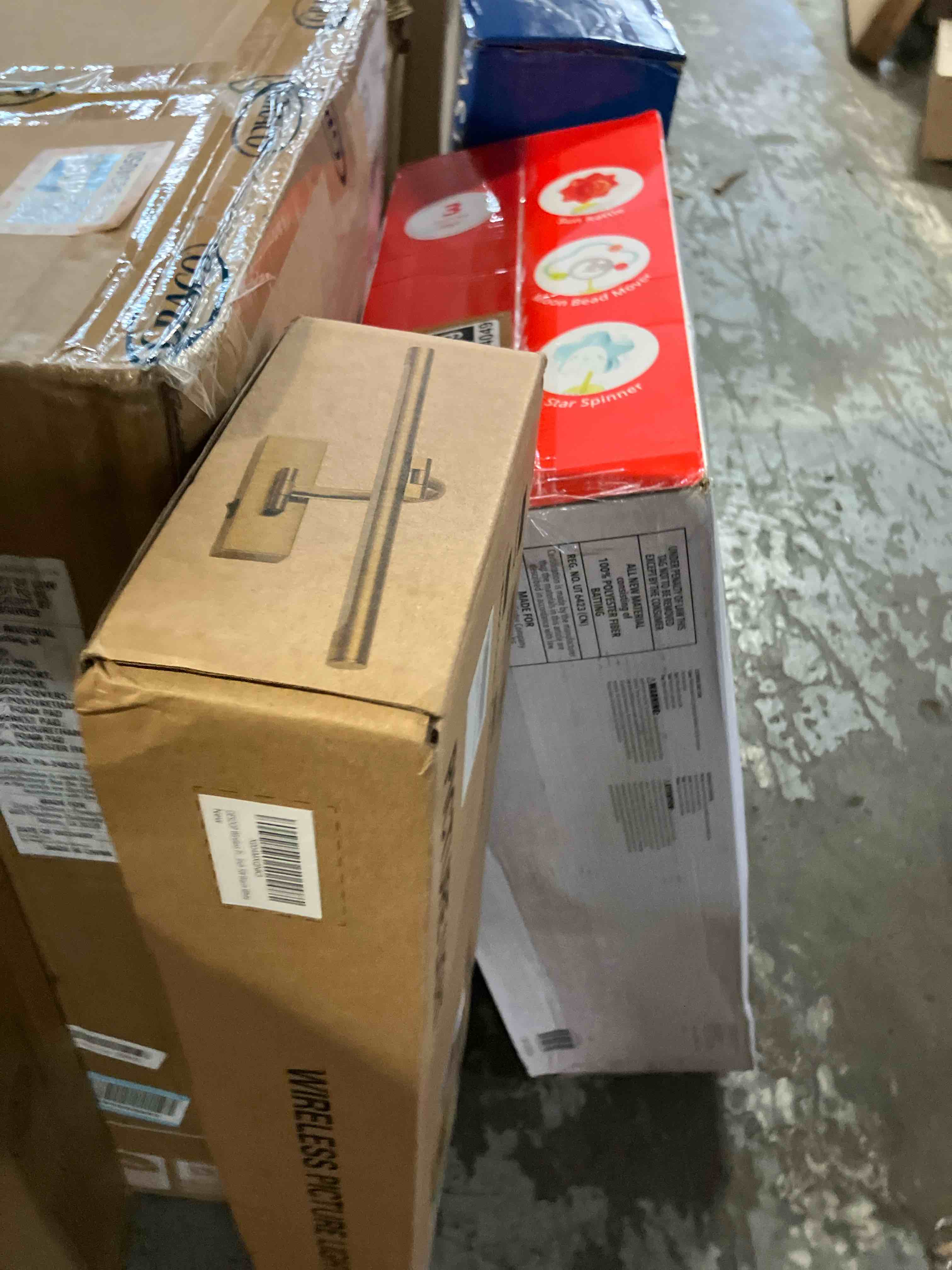 https://s3.amazonaws.com/lotting-images-prod/phillipi/BRN3604078_1759526421760.jpeg