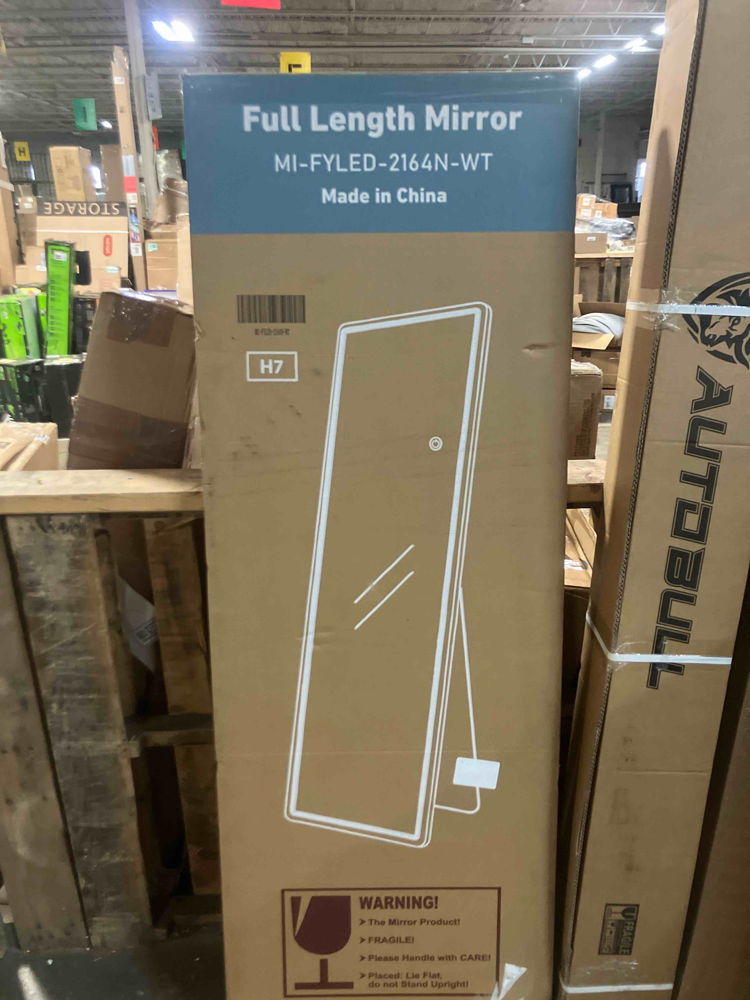 Condition photo showing New/Like New for Full length standing mirror with light rim