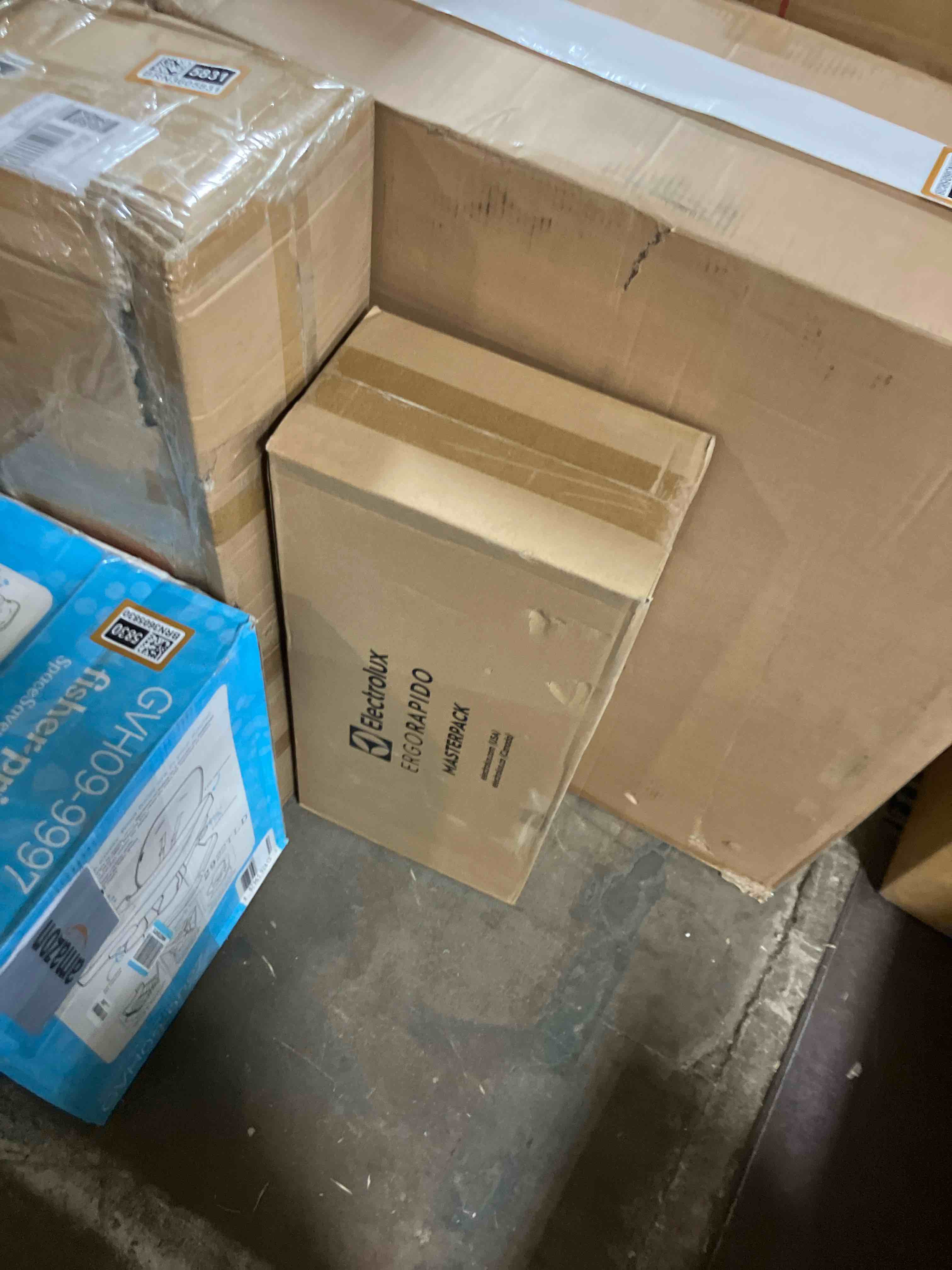 Condition photo showing New/Like New for Electrolux Ergorapido Stick Cleaner Lightweight Cordless Vacuum with LED Nozzle Lights and Turbo Battery Power, for Carpets and Hard Floors, in, Satin White