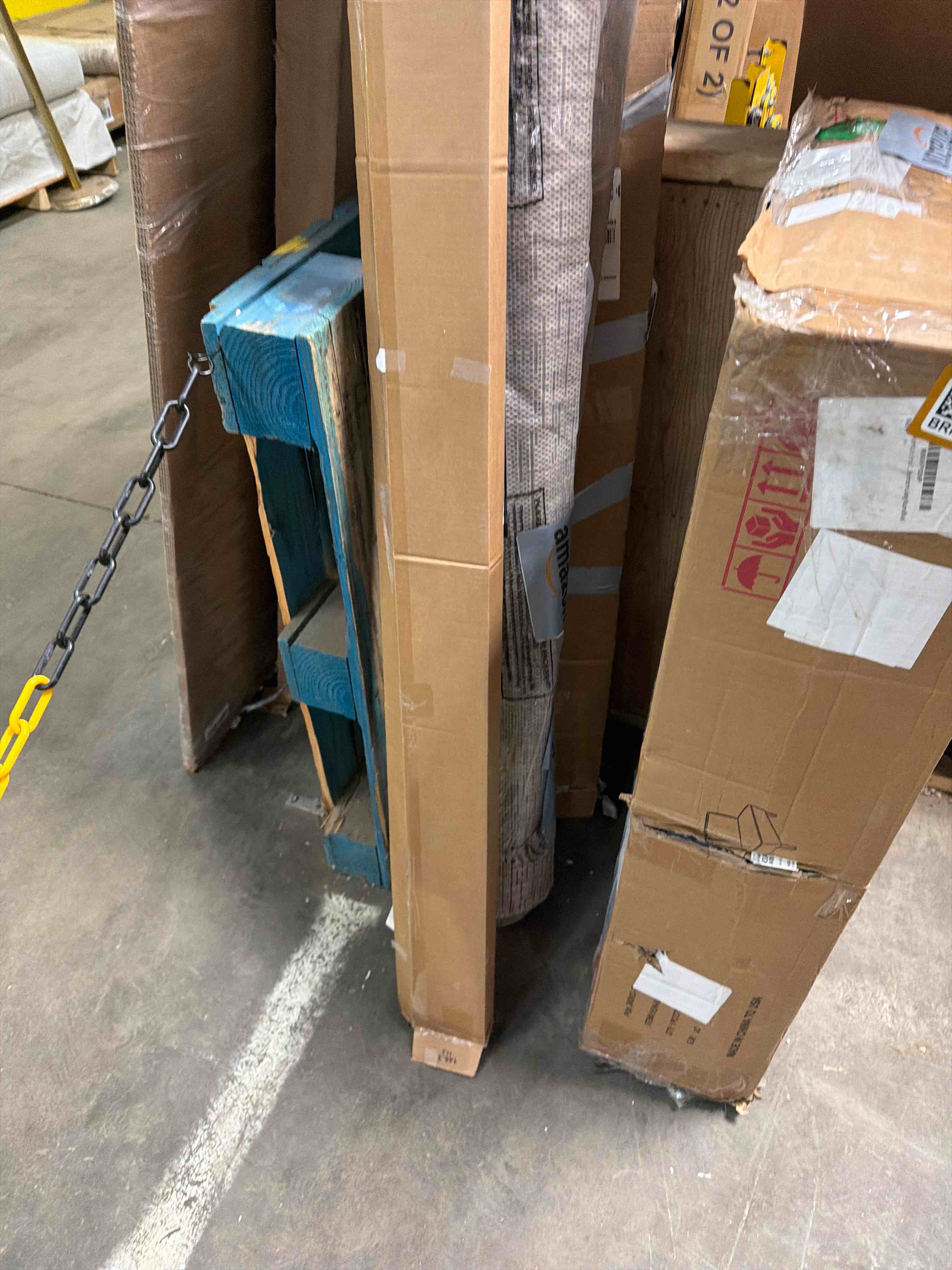 Condition photo showing Good Condition for LazBlinds No Tools No Drill Cordless Cellular Shades, Top Down Bottom Up (TDBU) Honeycomb Shades for Home, Light Filtering Thermal Insulation Blinds for Windows, 34" W x 48" H, White Light Filtering - White 34" W x 48" H