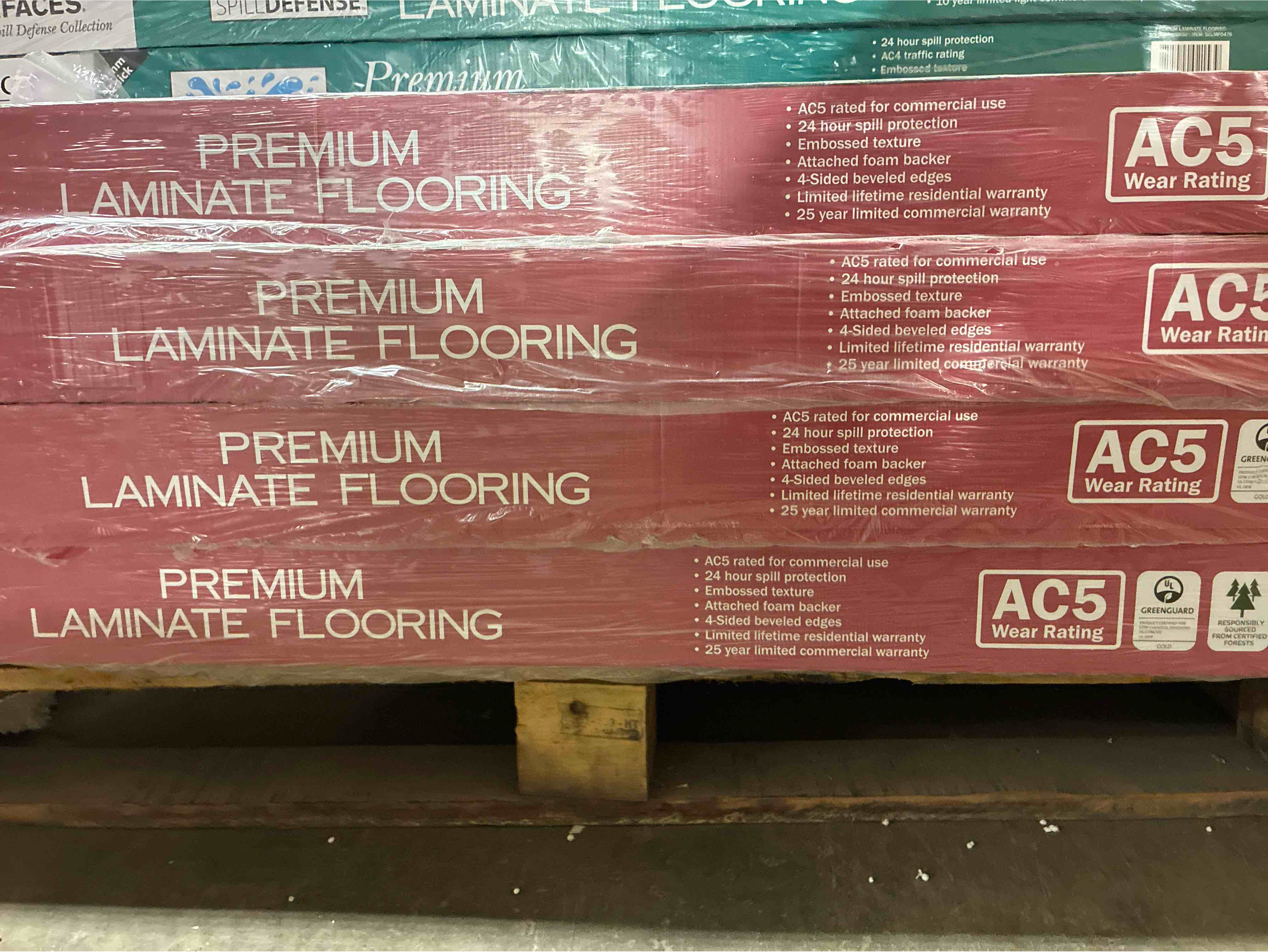 Condition photo showing New/Like New for Select Surfaces Seaside Gallery Series Laminate Flooring, 17.49 sq. ft. per box, 4 Boxes Total